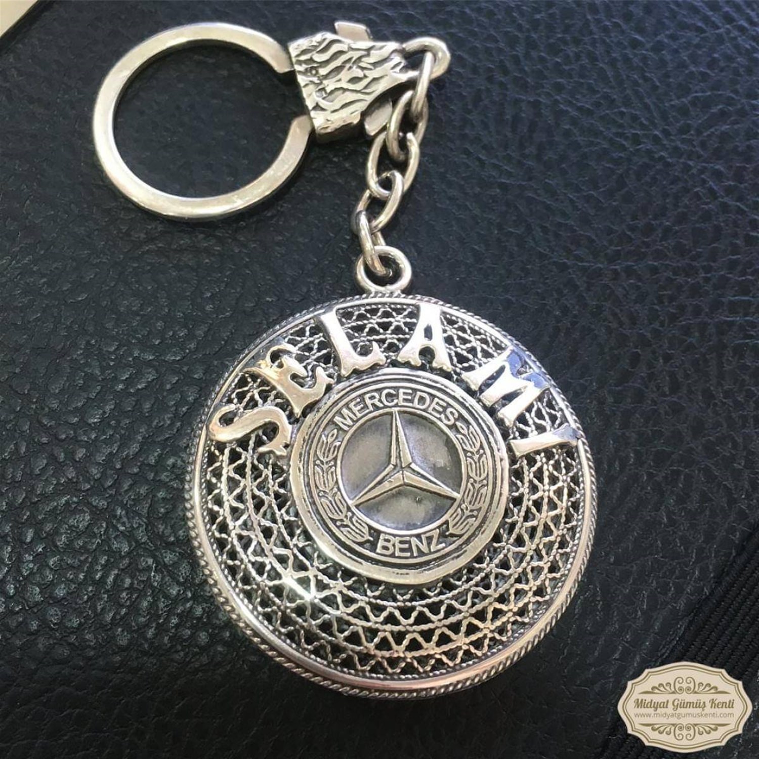 Mercedes Amblemli Oksitli Telkari İsimli Gümüş Anahtarlık