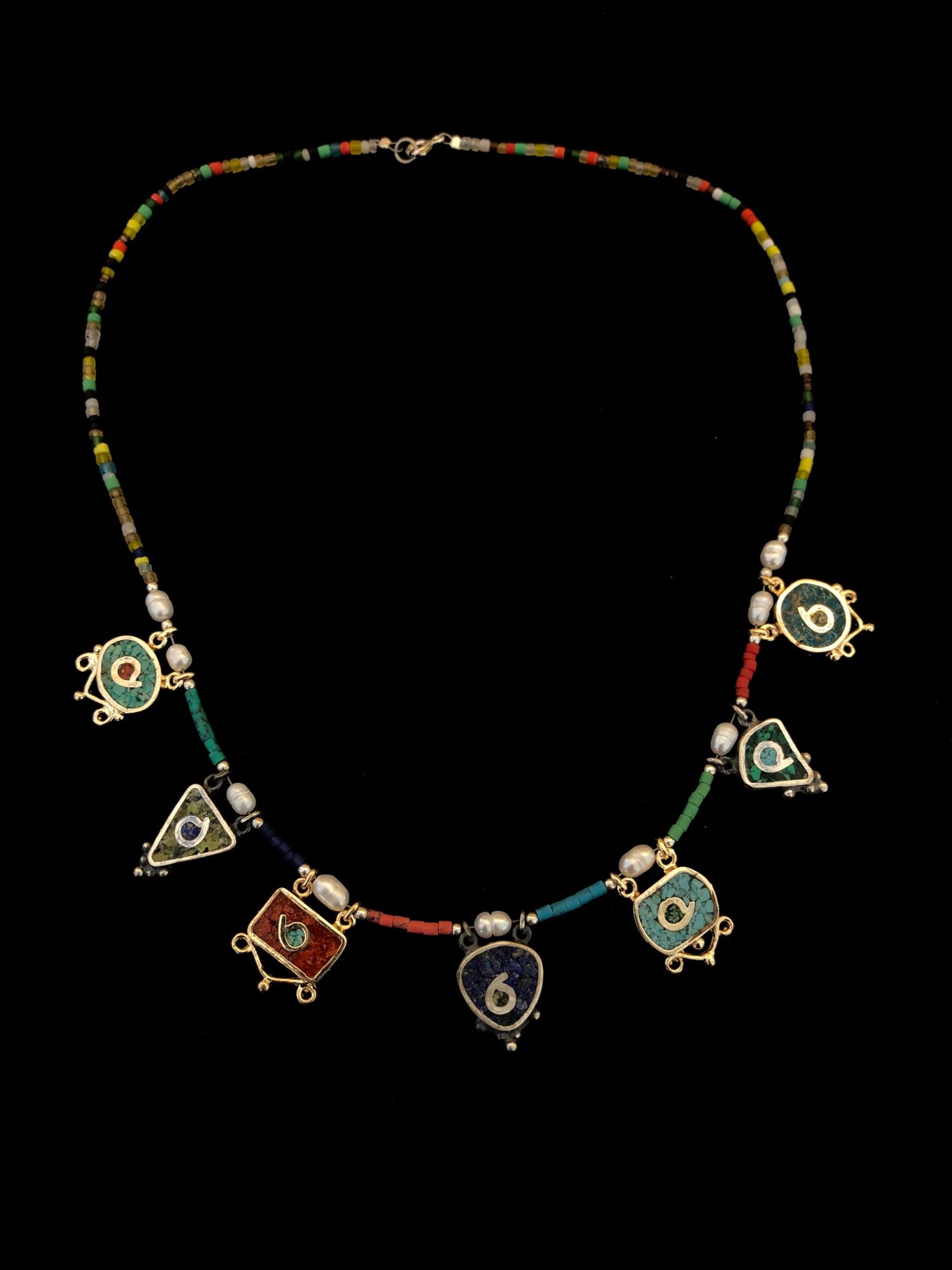 Mozaik Doğal Taş İşlemeli Gümüş Bayan Kolye 