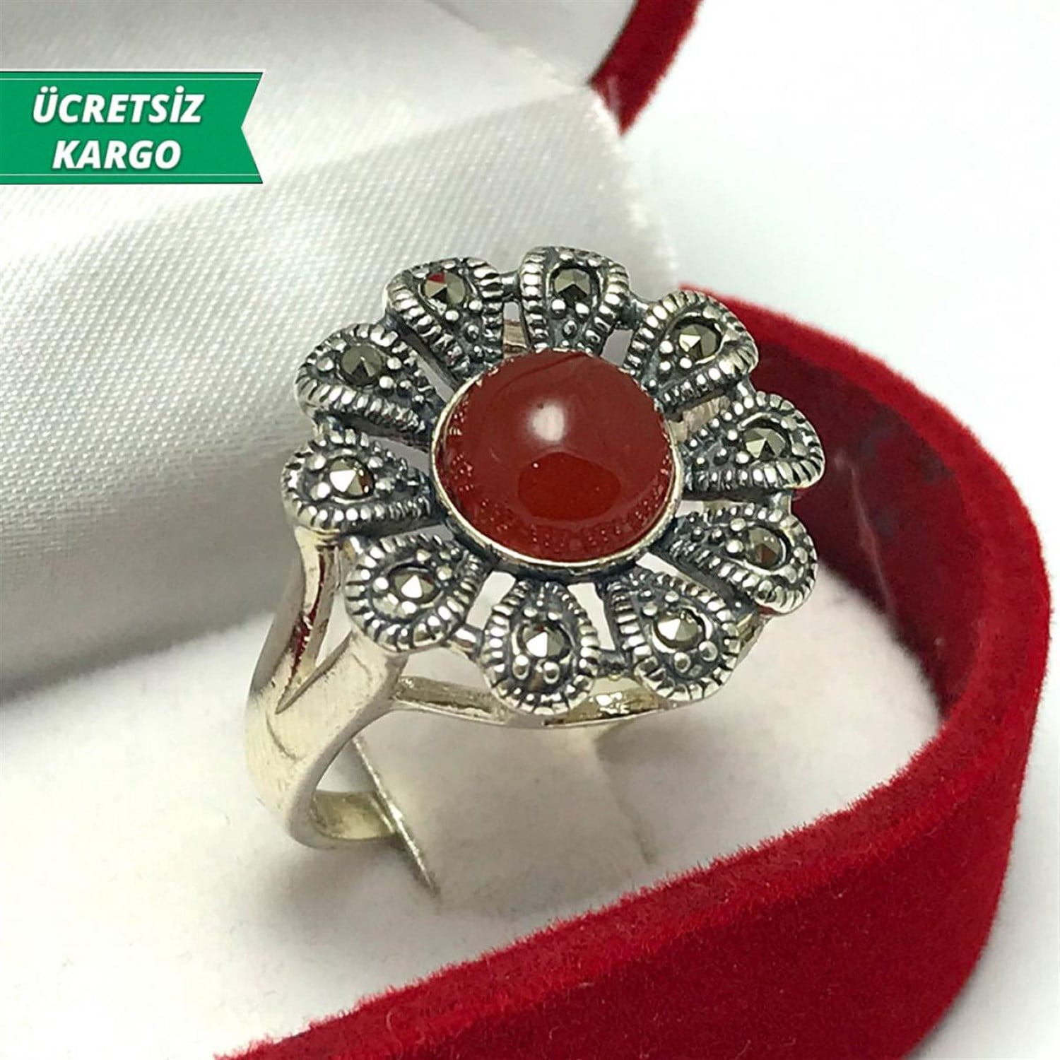 Papatya Model Mercan Taşlı Markazit Bayan Gümüş Yüzük