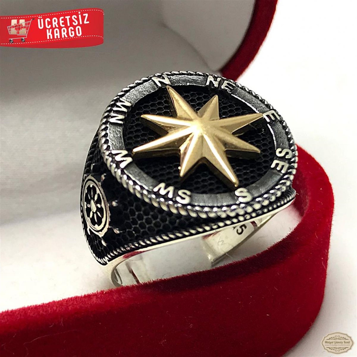Pusula Dümen Çapa işlemeli Siyah Mineli 925 Ayar Gümüş Erkek Yüzük