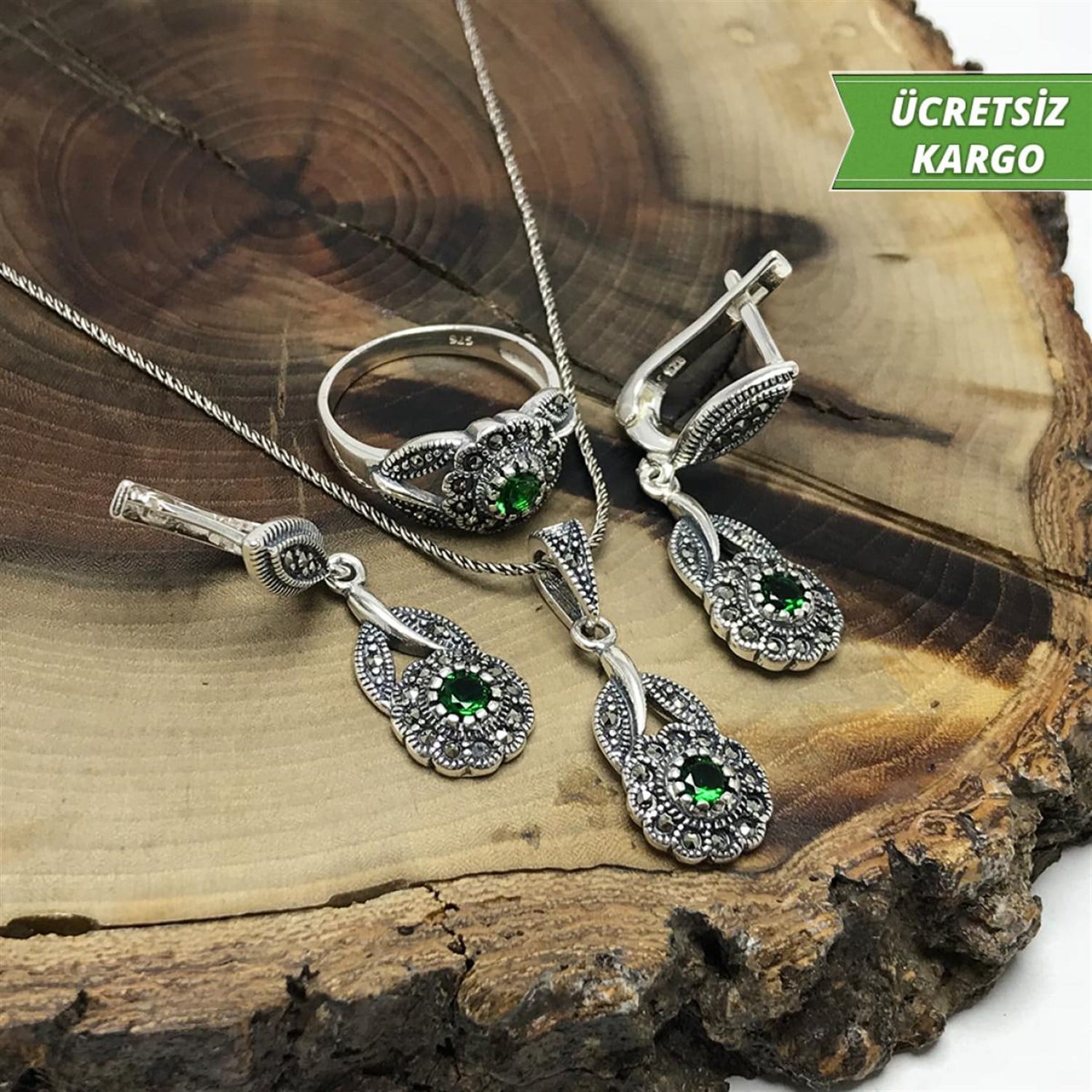 Zümrüt Taşlı Çiçek Model Markazit Gümüş Üçlü Set