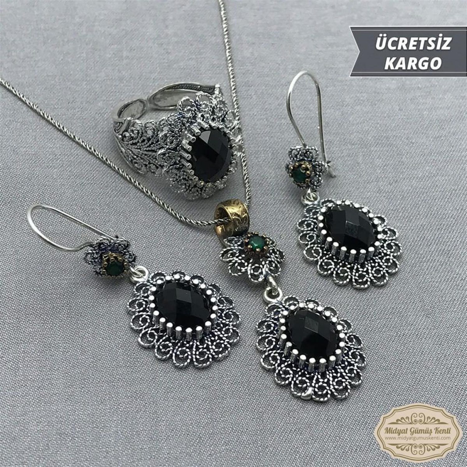 Elips Model Siyah Zirkon Taşlı 925 Ayar Bayan Oksitli Telkari Gümüş Üçlü Set