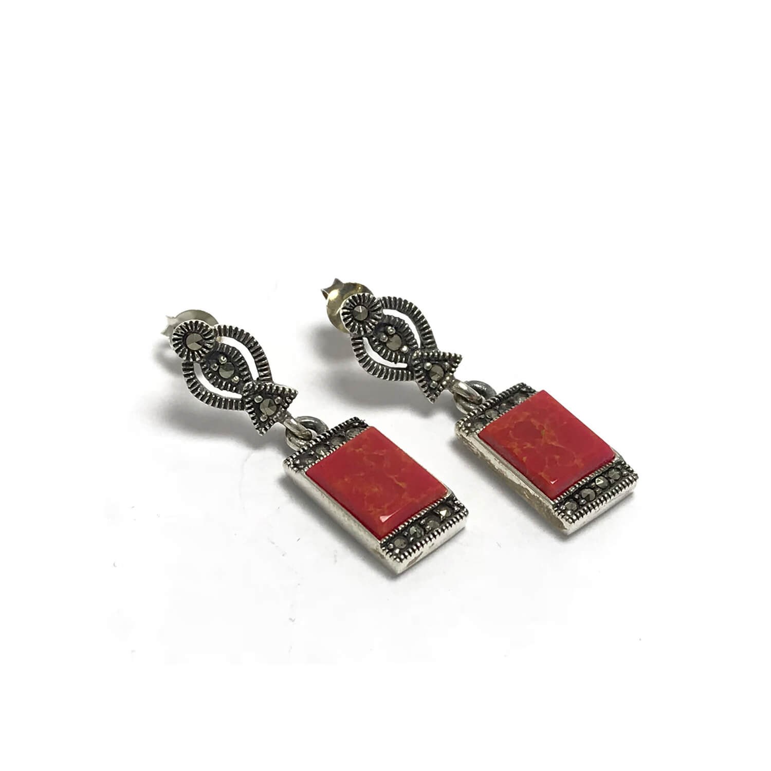 Mercan Taşlı Dikdörtgen Model 925 Ayar Markazit Gümüş Küpe