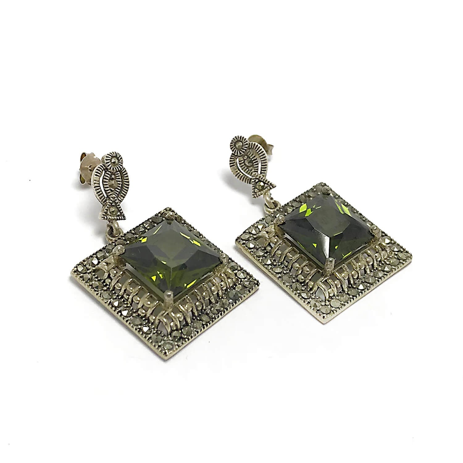 Peridot Taşlı Kare Model 925 Ayar Markazit Gümüş Küpe