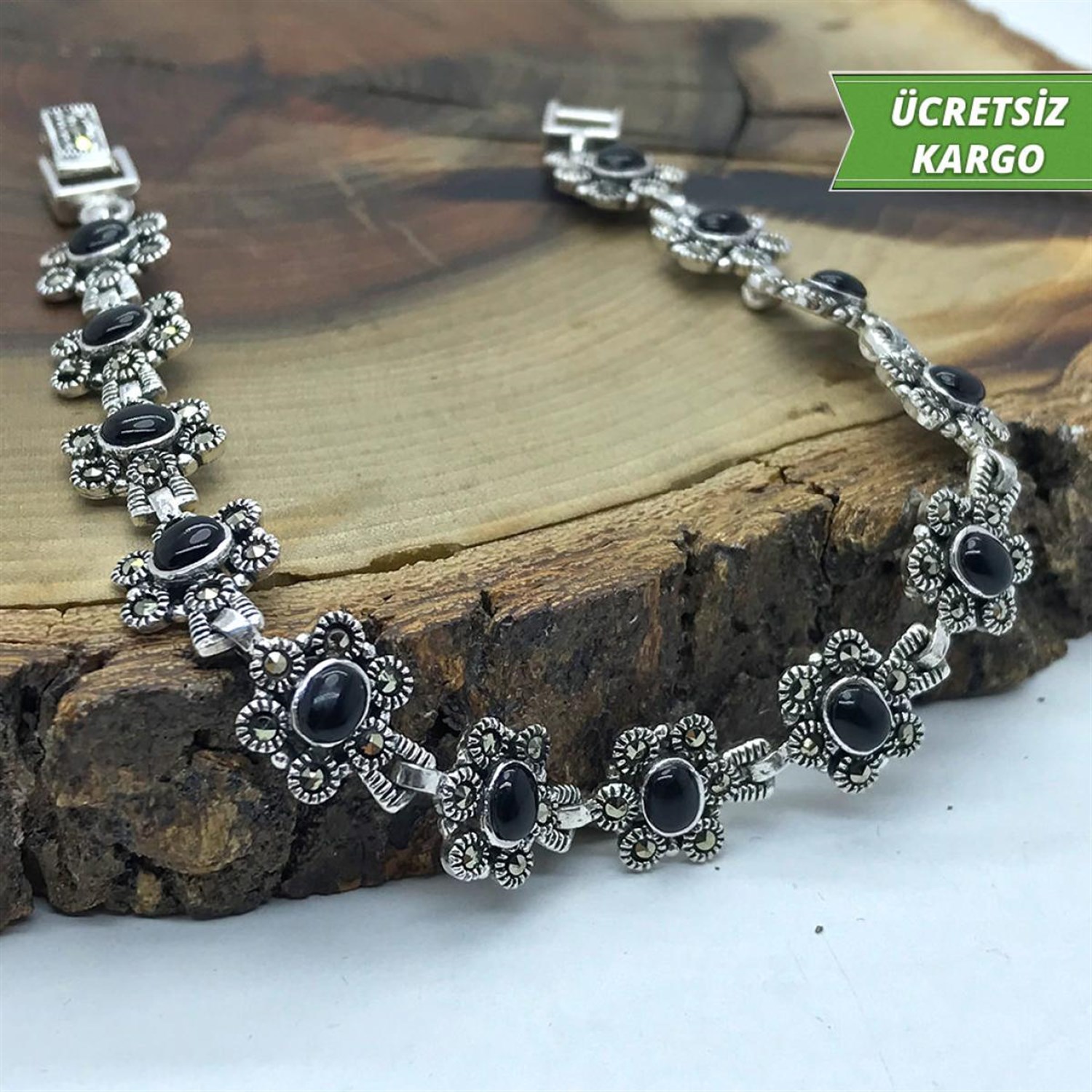 Safir Taşlı Çiçek Model Markazit Bayan Gümüş Bileklik