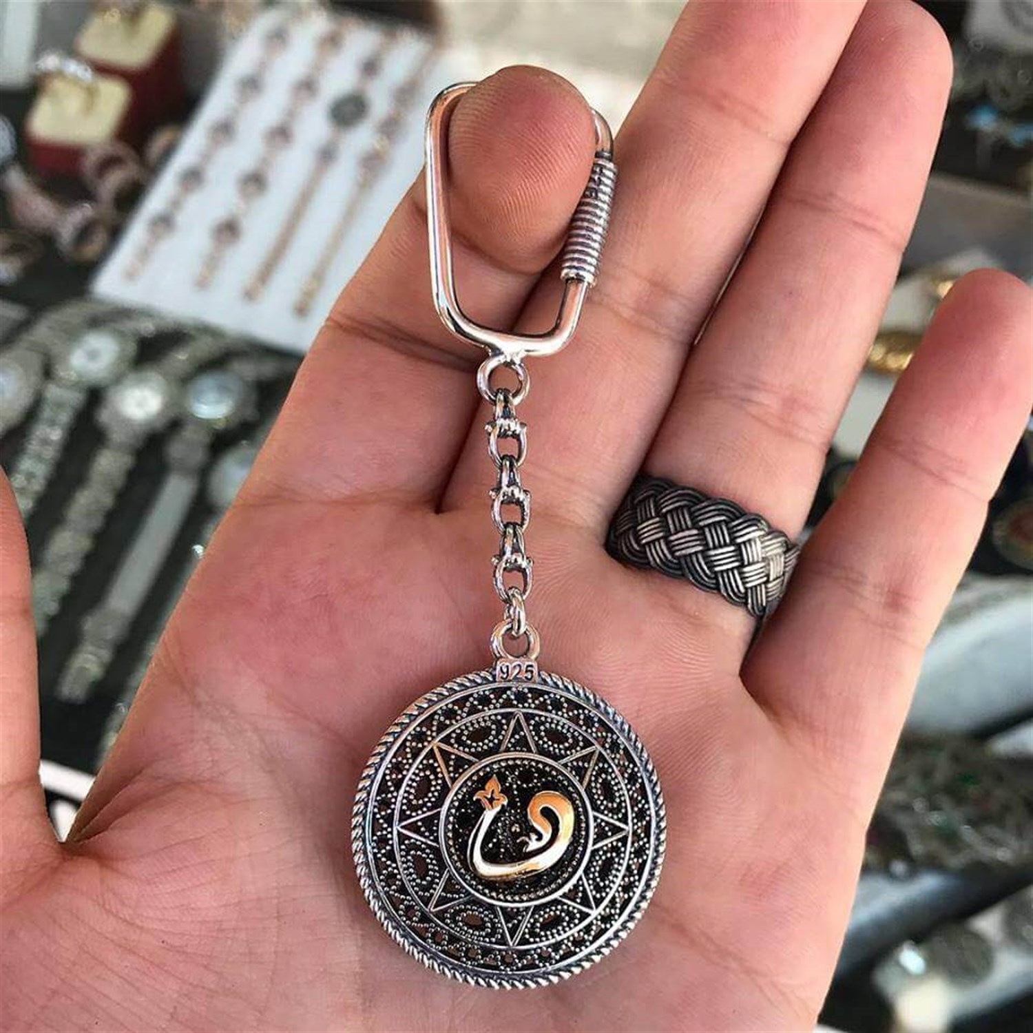 Vav İşlemeli 925 Ayar Telkari Gümüş Anahtarlık