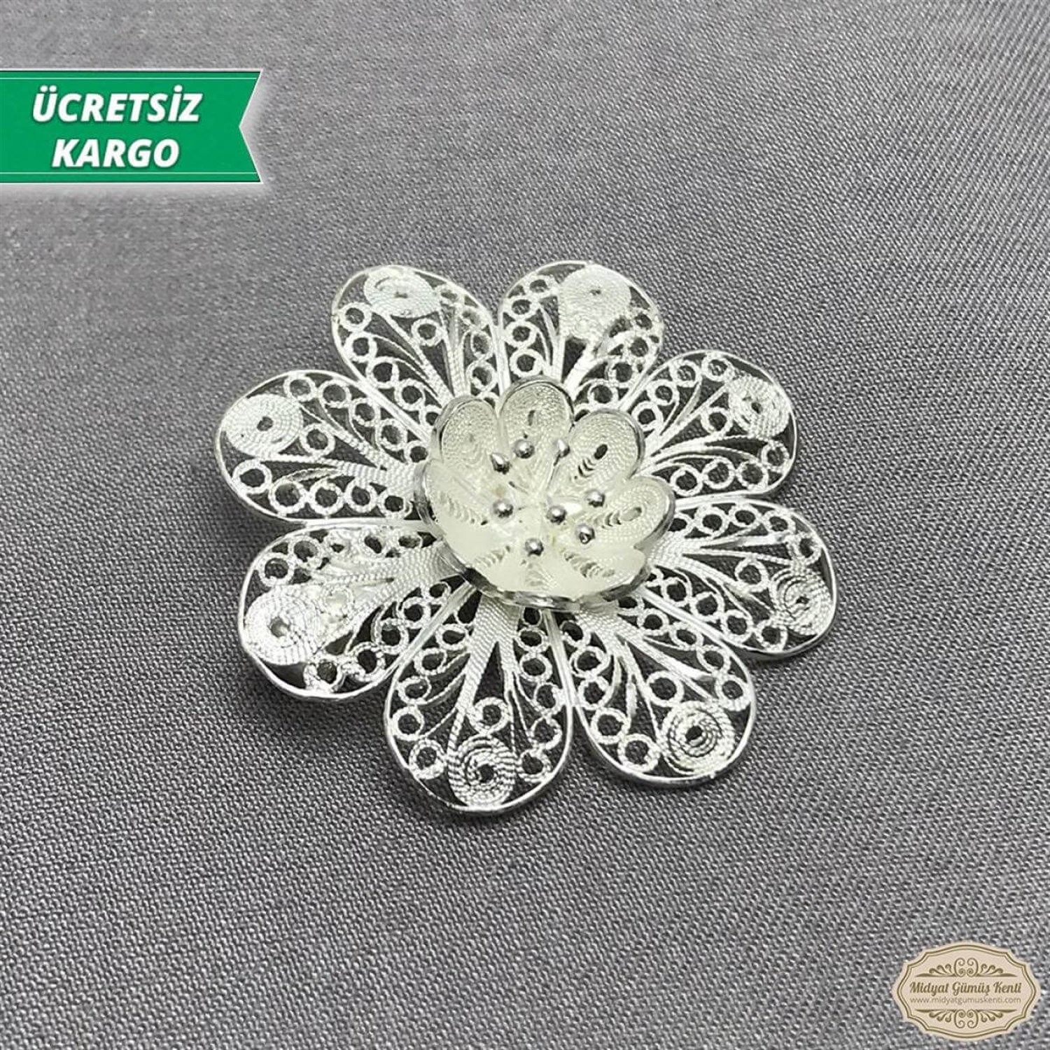 Zambak Model Telkari Bayan Gümüş Broş