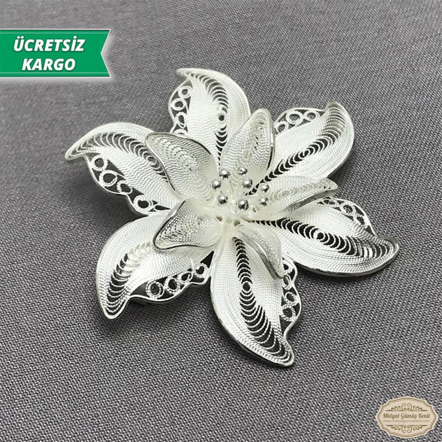 Zambak Model Telkari Bayan Gümüş Broş