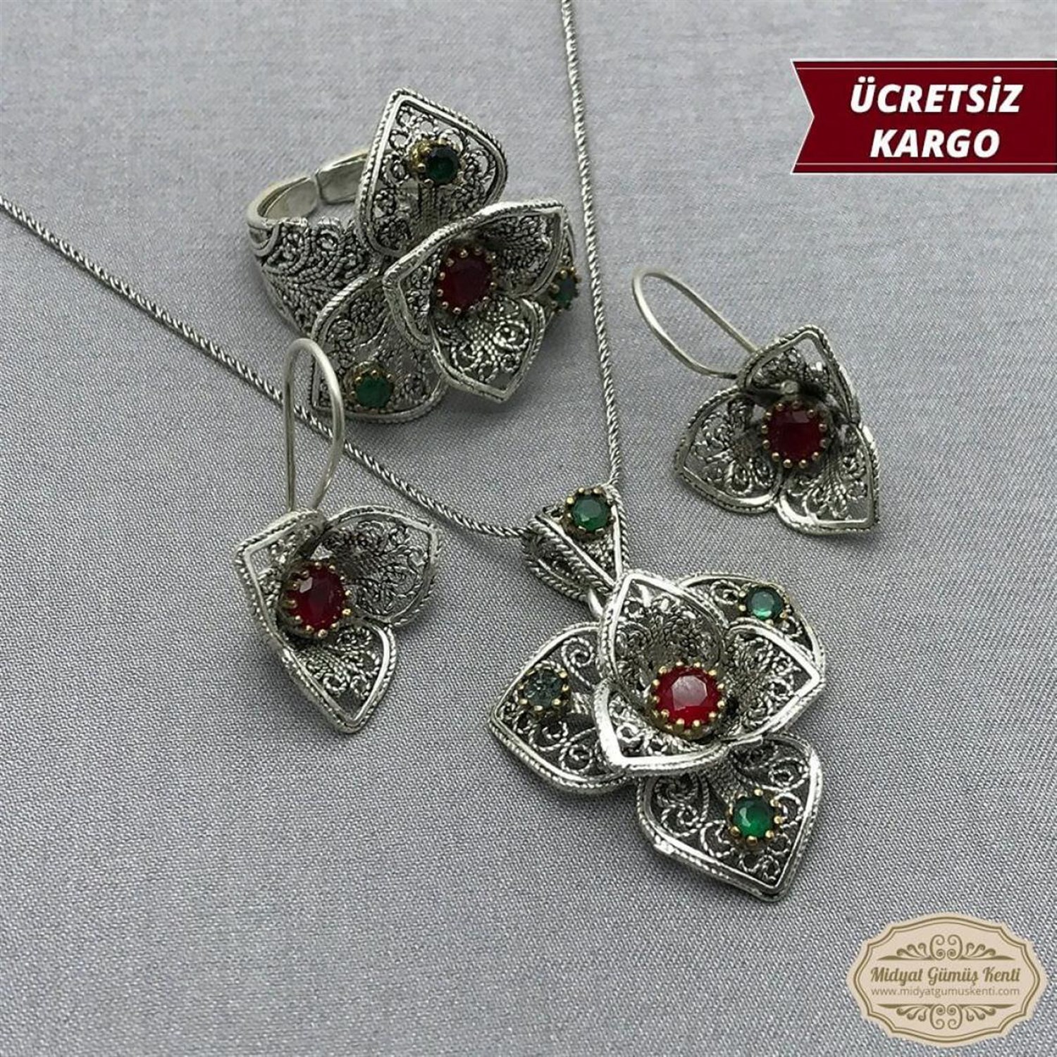 Zambak Model Yakut Taşlı 925 Ayar Bayan Oksitli Telkari Gümüş Üçlü Set