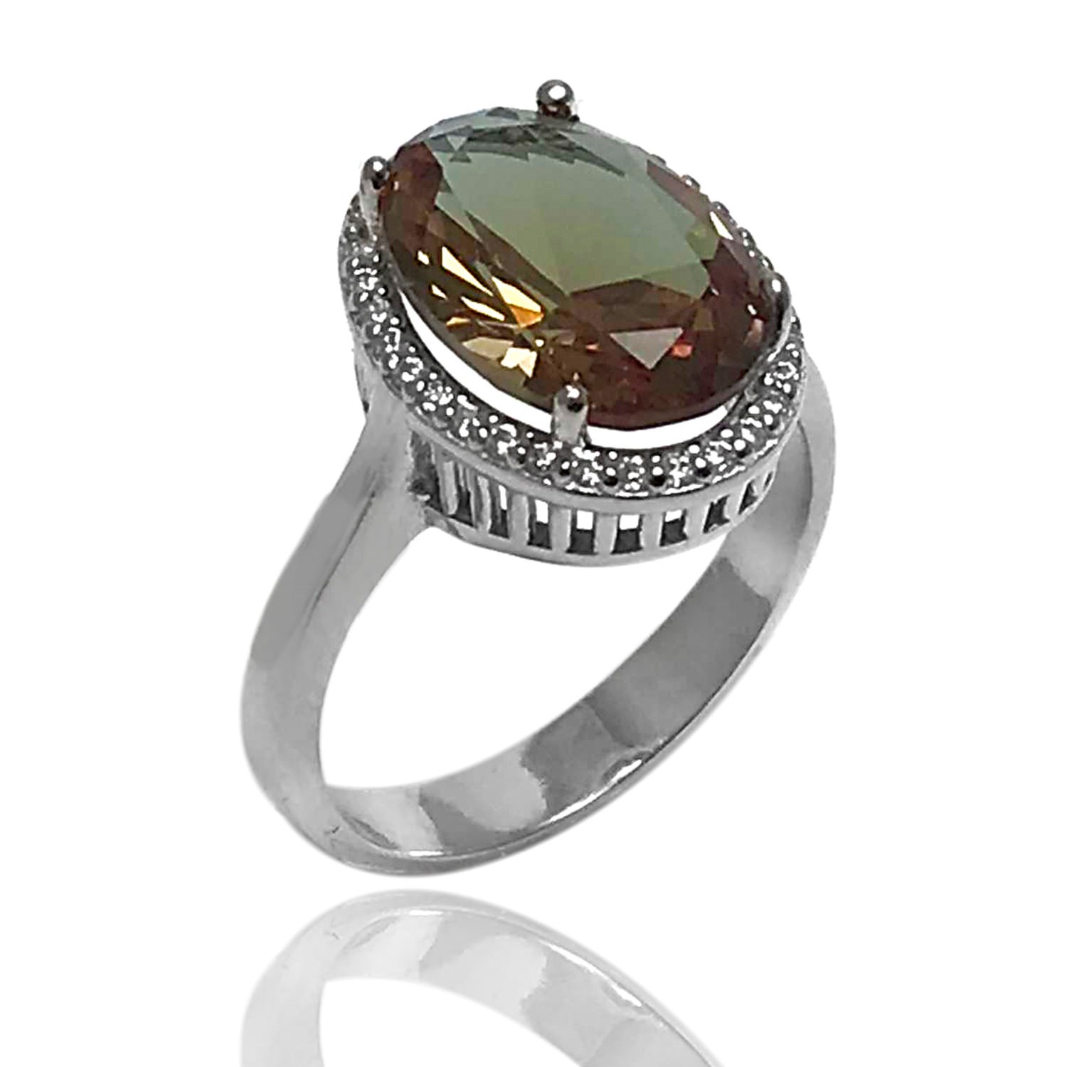 Zultanit Taşlı Beyaz Zirkon Süslemeli Bayan Gümüş Yüzük