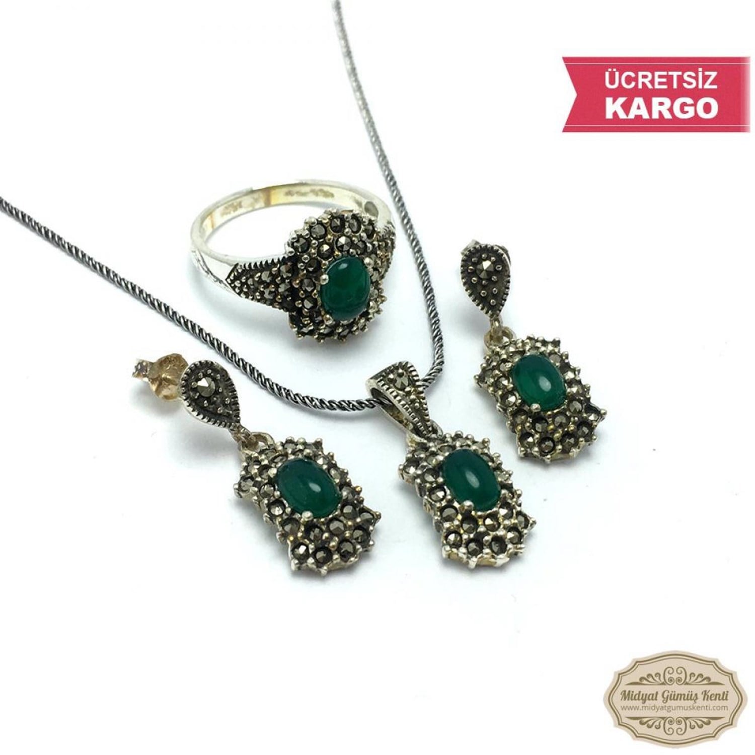 Zümrüt ve Markazit Taşlı Dikdörtgen Model Markazit Gümüş Üçlü Set