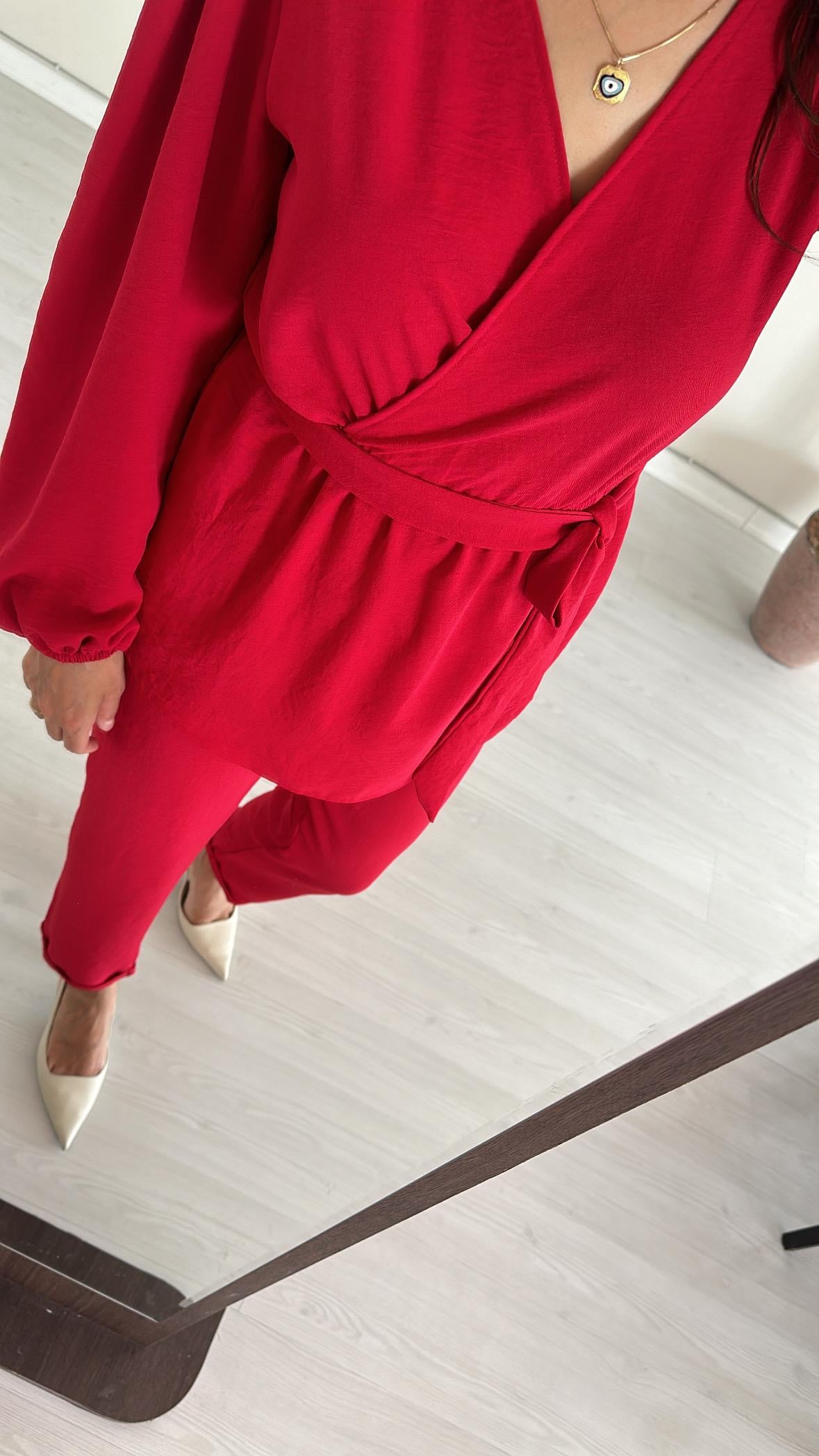 Kırmızı  Floral Takım 