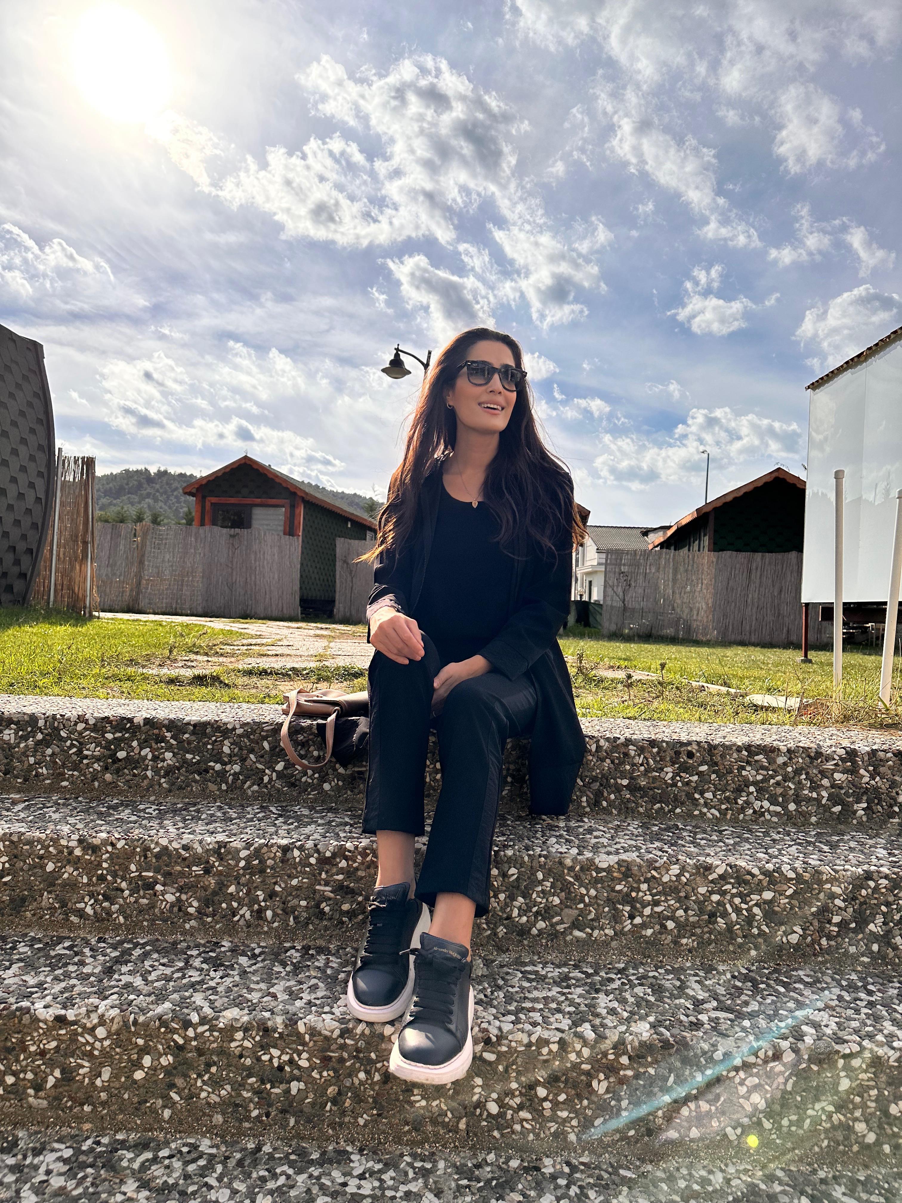 Siyah   Luci Fermuarlı Takım 