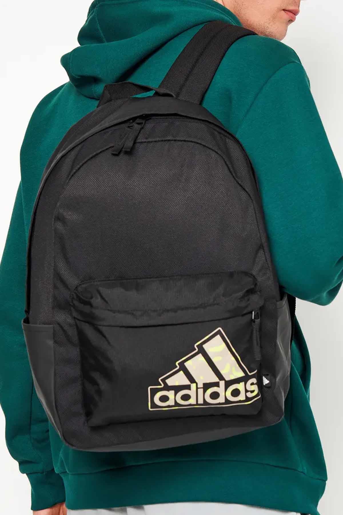 ADIDASSırt ÇantasıAdidas Sırt ve Okul Çantası 27,5 LT. 15 cm x 36 cm x 44 cm Unisex Sırt Çantası RSHY0732-1SIYAH