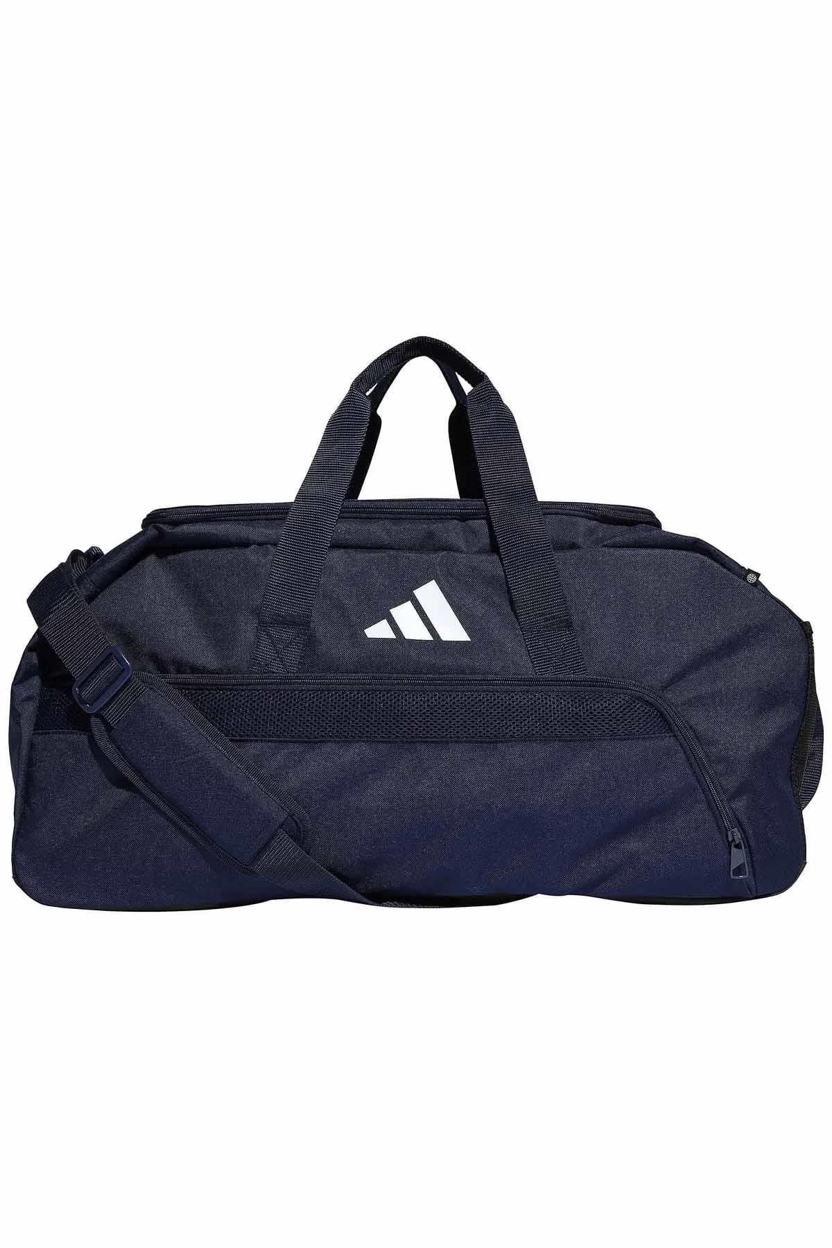 ADIDASSpor ve Seyehat ÇantasıAdidas Spor ve Seyhat Çantası ( L ) Unisex Spor ve Seyehat Çantası IB8657Laci