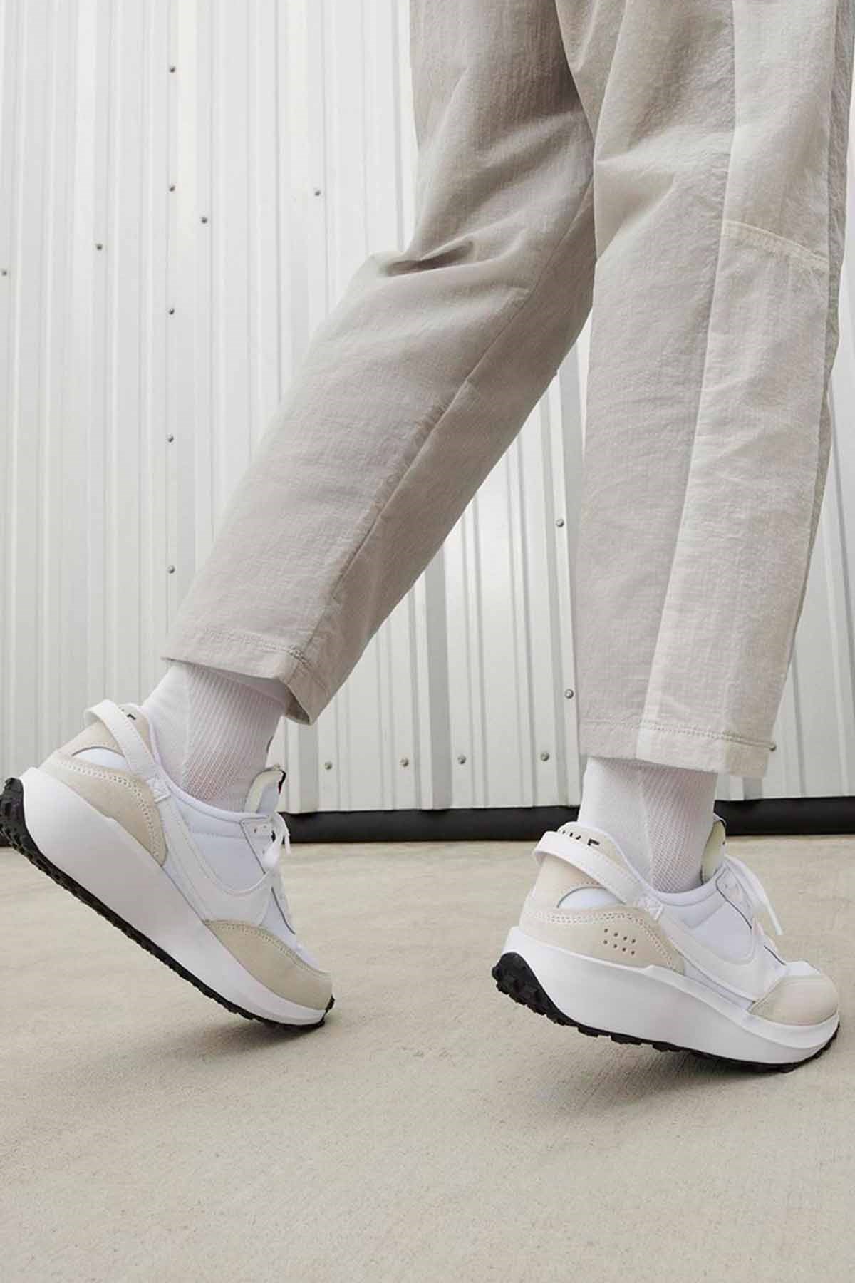 NIKEGünlük SporNike Waffle Debut Kadın Günlük Spor Ayakkabı DH9523-100-BEYAZ