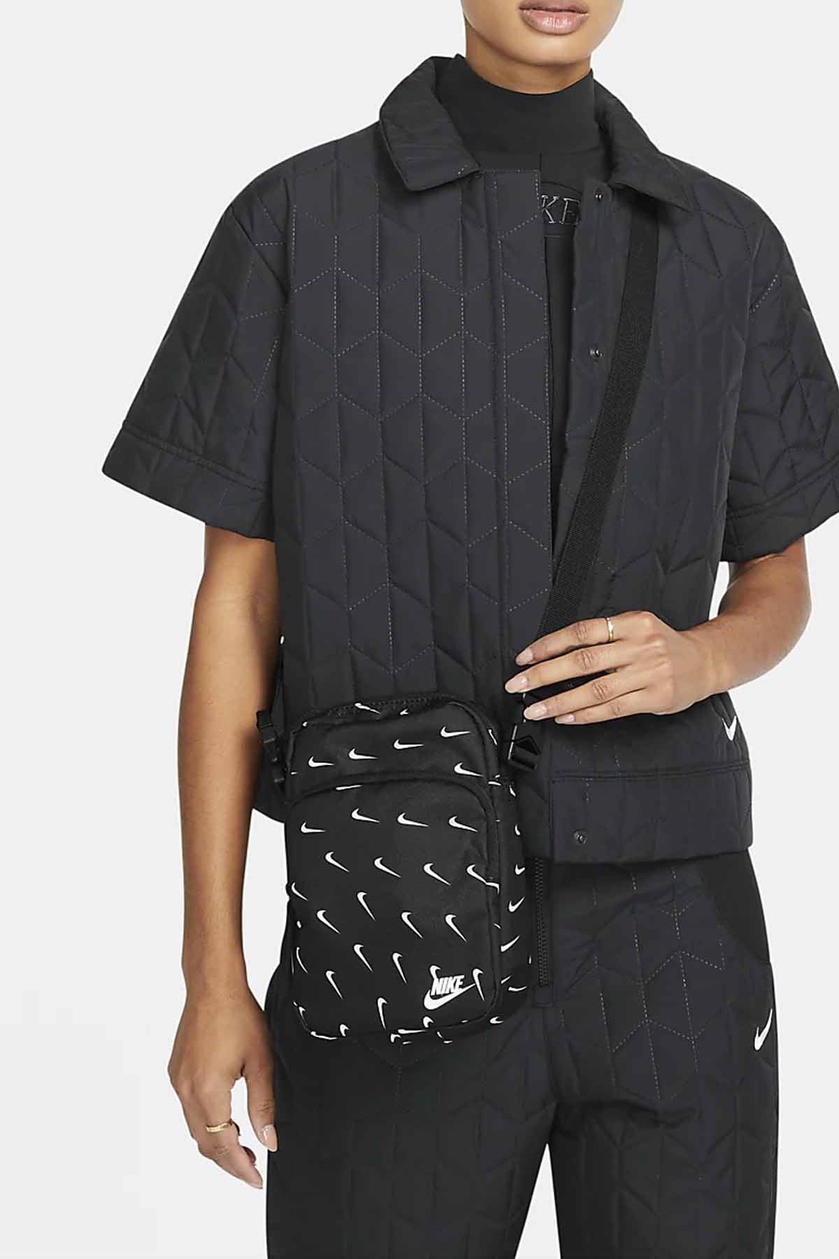 NIKEOmuz ÇantaNike Heritage Crossbody Bag (4L)  DM2163-010-Siyah