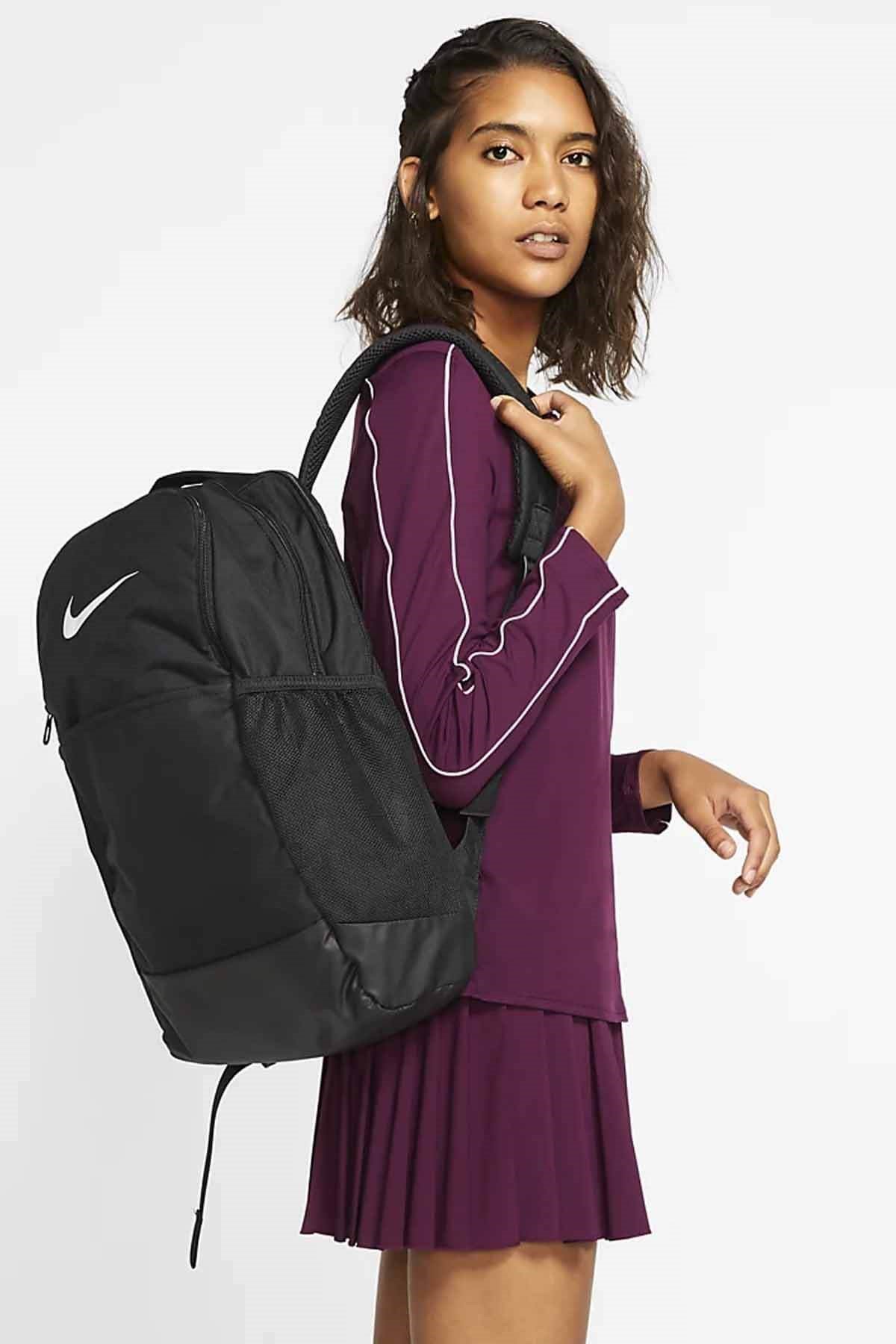 NIKESırt ÇantasıNike Brasilia 9.0 Unisex Sırt Çantası BA5954-010-Siyah