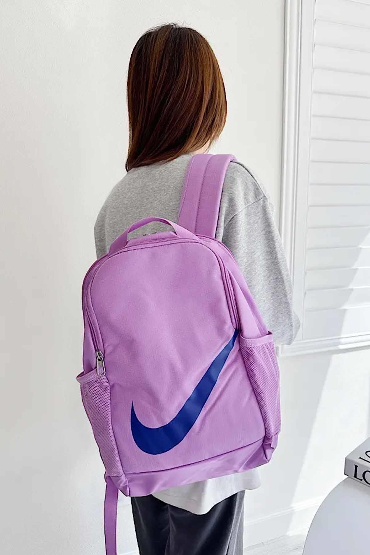 NIKESırt ÇantasıNike Sırt ve Okul Çantası (18 L) 41 x 30 x 15 cm (Y x G x D) Unisex Sırt Çantası DV9436-532-Çok Renkli