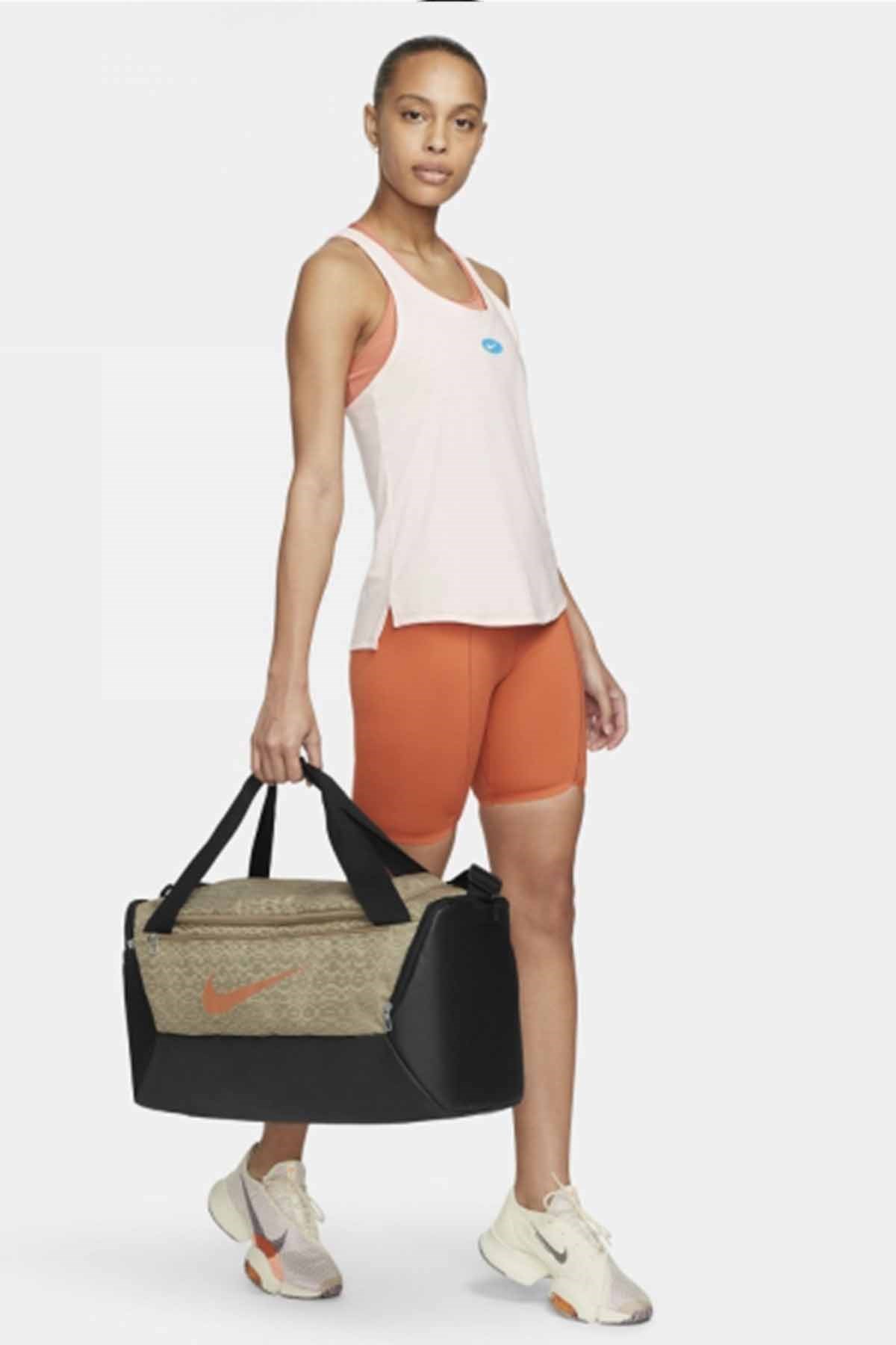 NIKESpor ve Seyehat ÇantasıNike Brasilia 9.5 Training Duffel Bag (Small, 41L)  DO7151-250-Siyah