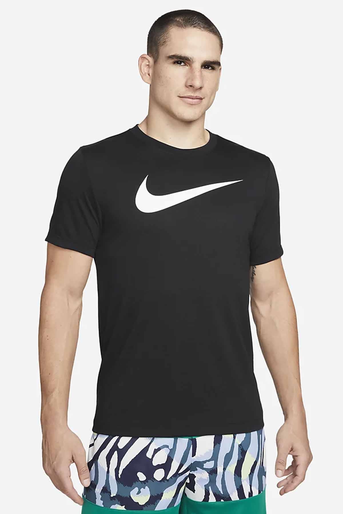 NIKETişörtNike Erkek Tİşört Erkek Tişört CW6936-010-Siyah