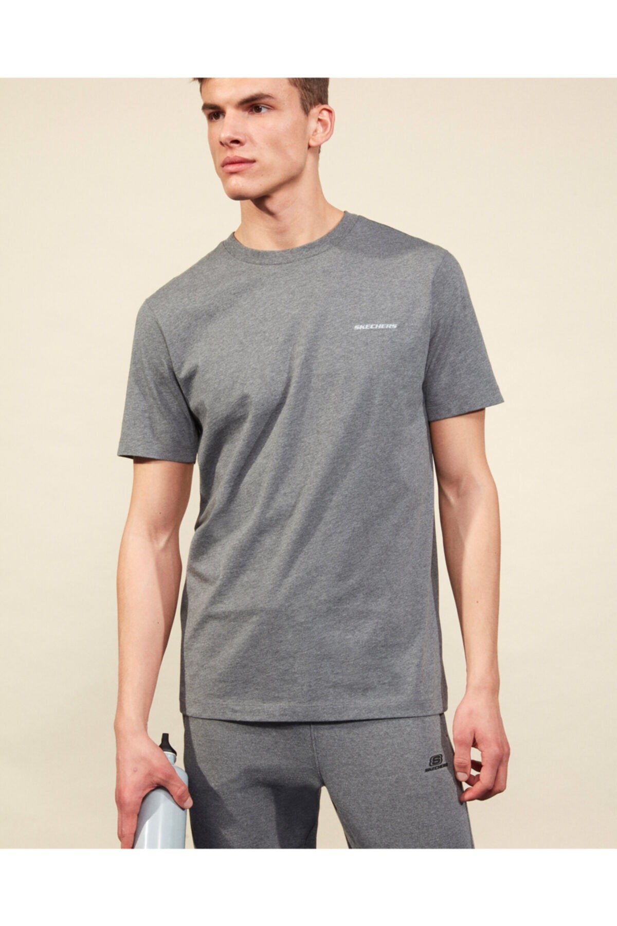 SKECHERSTişörtSkechers Graphic Tee M Erkek Tişört S202256-037 Gri