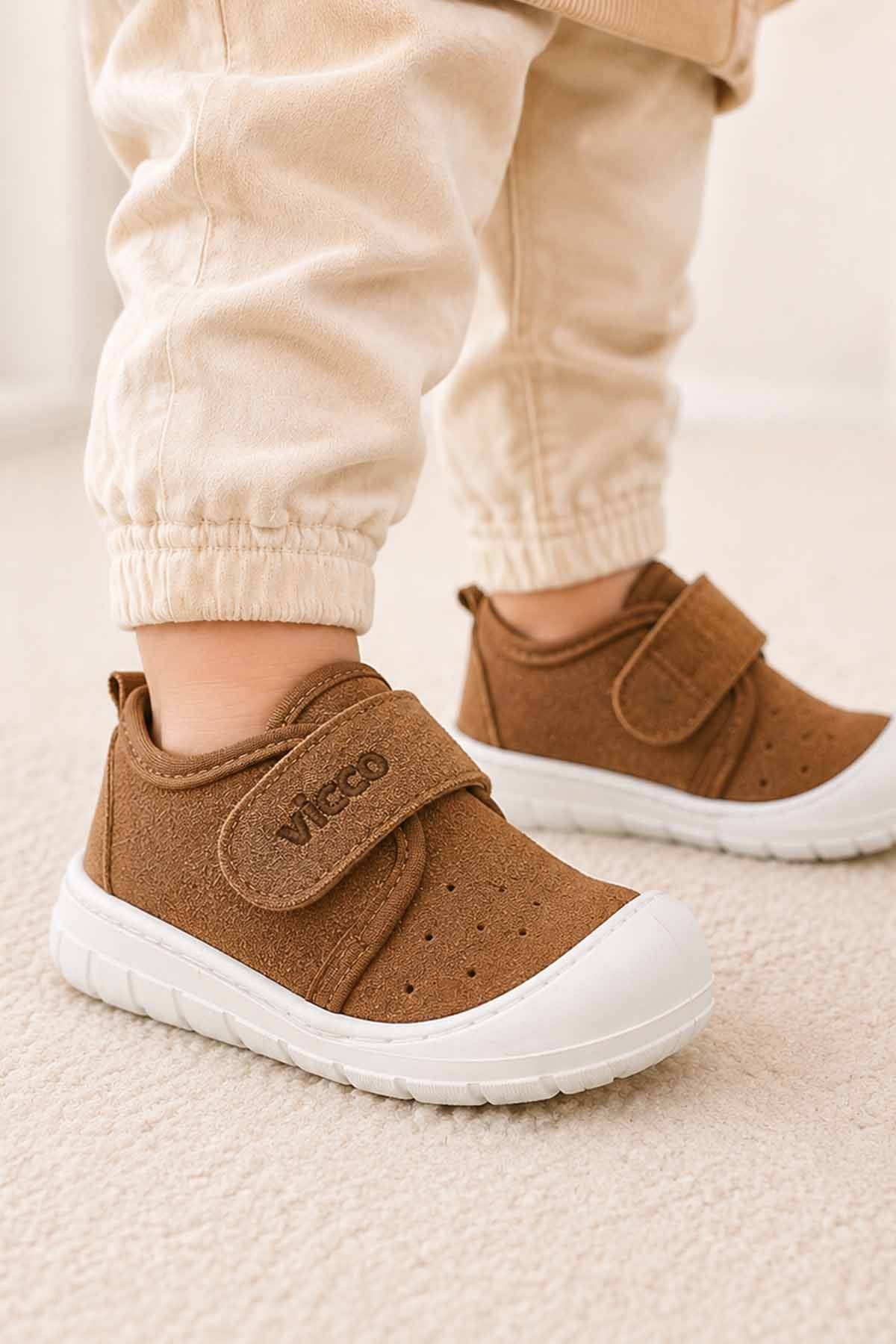 VİCCOSneakerVicco Anka Taba Çocuk Sneaker 950.P21K.225.26TABA