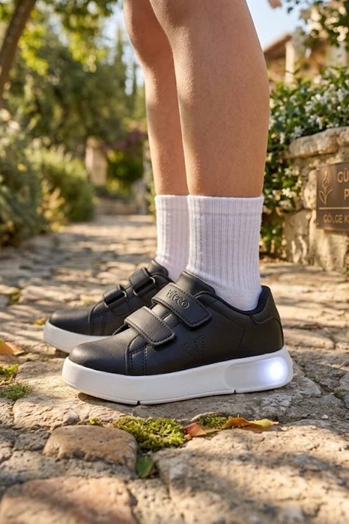 VİCCOSneakerVicco Oyo II Çocuk Sneaker Ayakkabı 346.B26Y.100-02Siyah