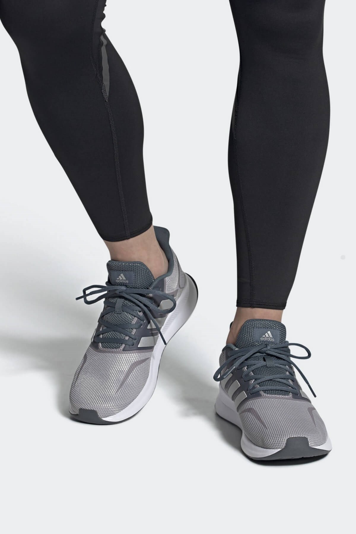 Adidas Runfalcon Erkek Yürüyüş Koşu Ayakkabı FW5058GRI - FW5058GRI - ADIDAS  - Spor Ayakkabı - Spor Giyim - Çanta - Aksesuar | sahilspor.com