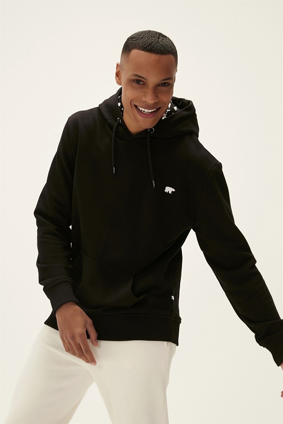 BAD BEARSweatshirtBad Bear Neck Hoodıe Erkek Sweatshirt 22.02.12.032SIYAH