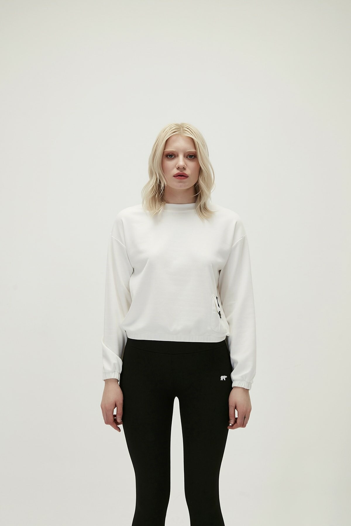 BAD BEARSweatshirtBad Bear Nelly Crewneck Kadın Sweatshirt 21.04.12.003-C04OFF-WHITE