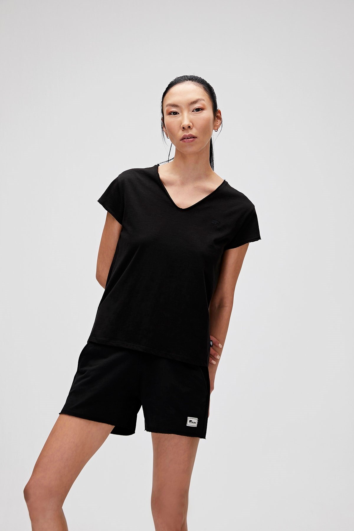 BAD BEARTişörtBad Bear Violet V-Neck Tee Kadın Tişört 21.03.07.011Night