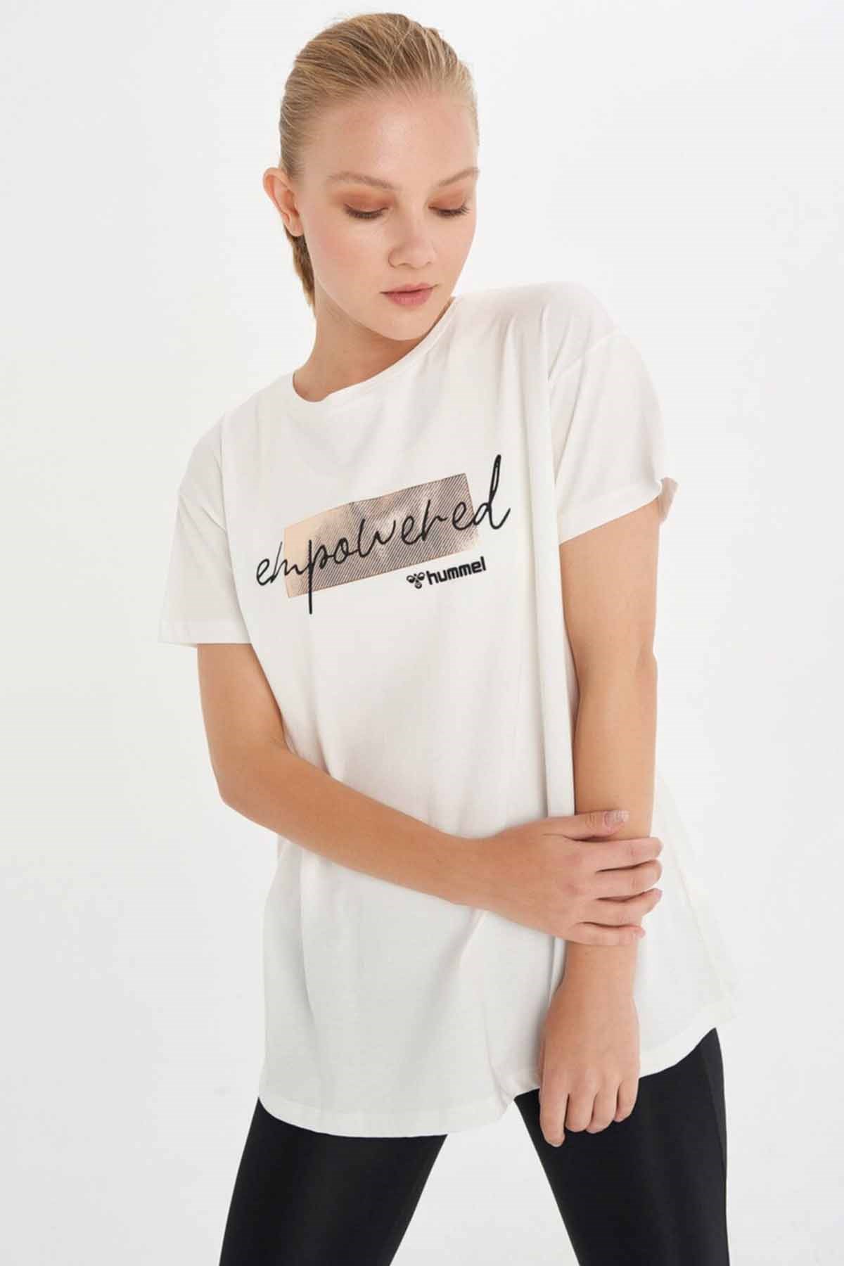 HUMMELTişörtHummel Bemy T-Shirt Kadın Tişört 911477-9003OFF WHITE