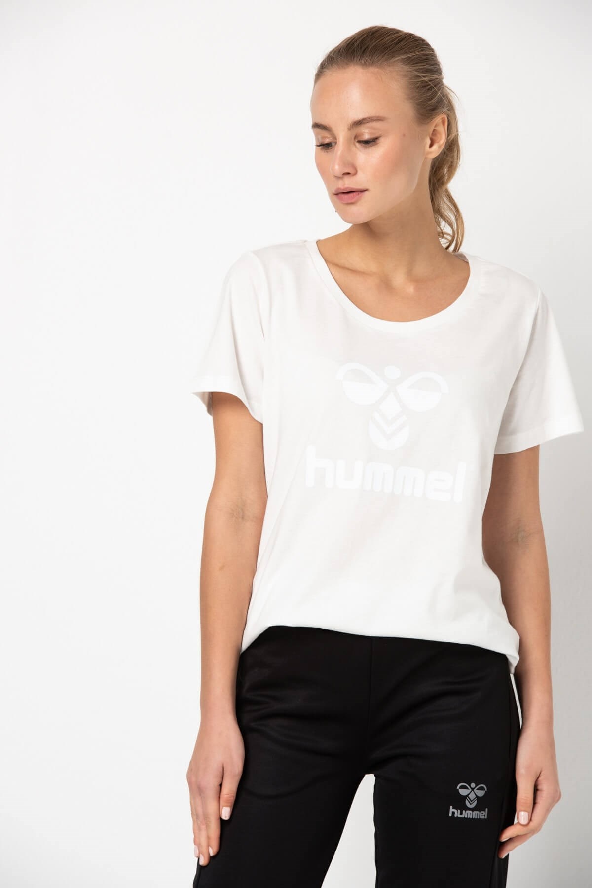 HUMMELTişörtHummel Ridade T-Shirt S/ Kadın Tişört 910673-9003OFF WHITE