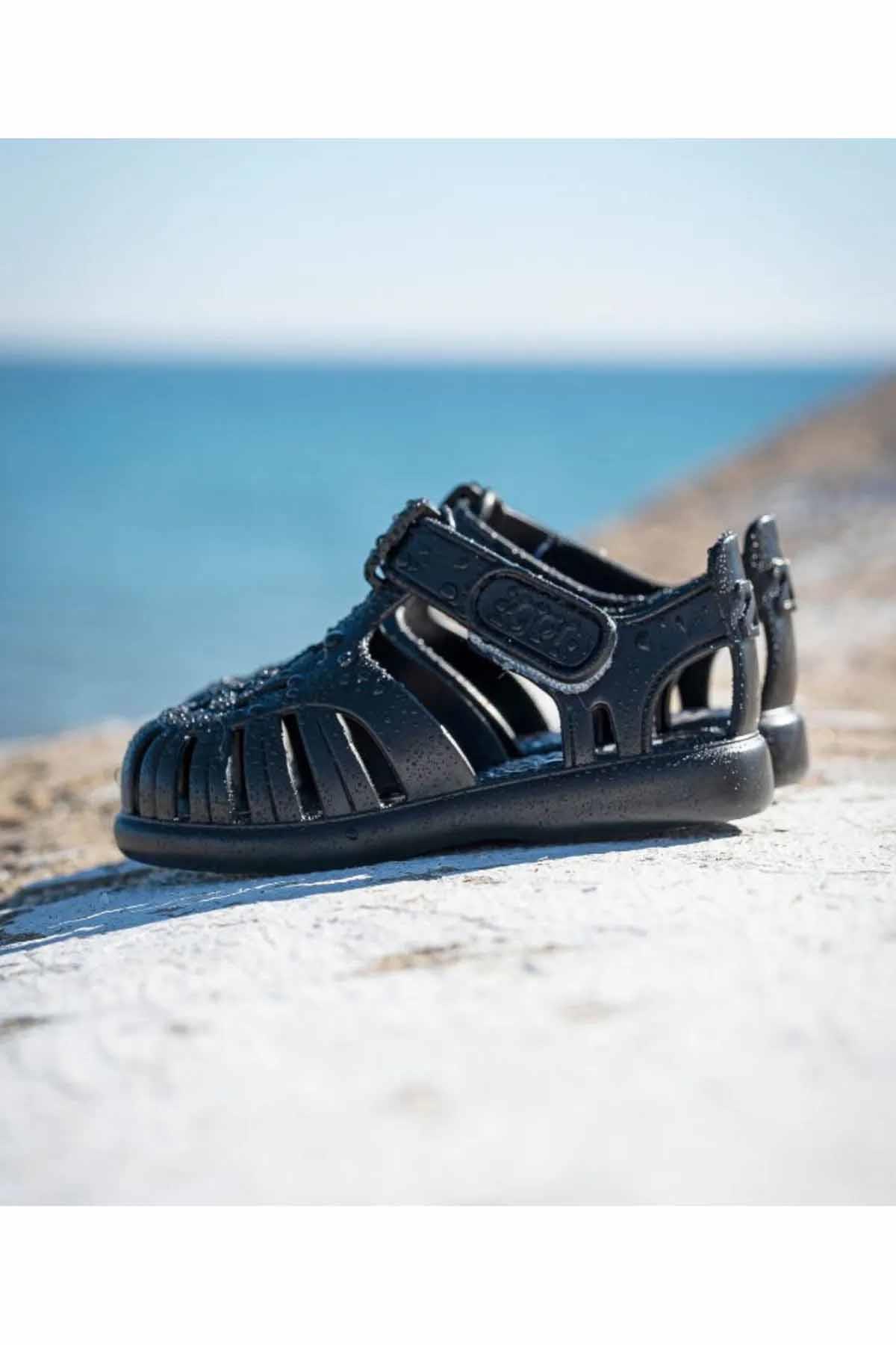 IGORSandaletIgor Tobby Solid Çocuk Sandalet Ayakkabı S10271-002Negro