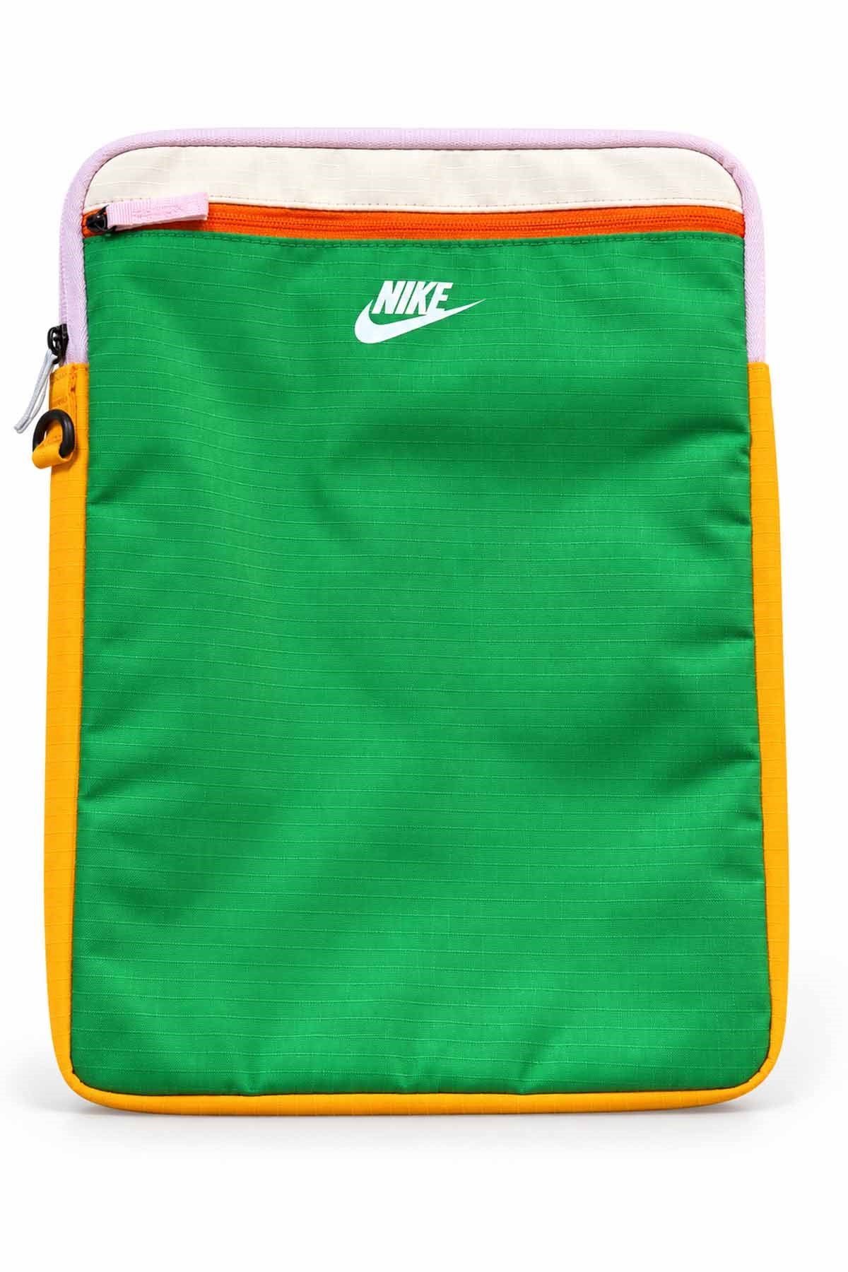 NIKEÇantaNike CLUB LAPTOP SLEEVE 16IN Unisex Çanta N.101.4154.342.16Çok Renkli