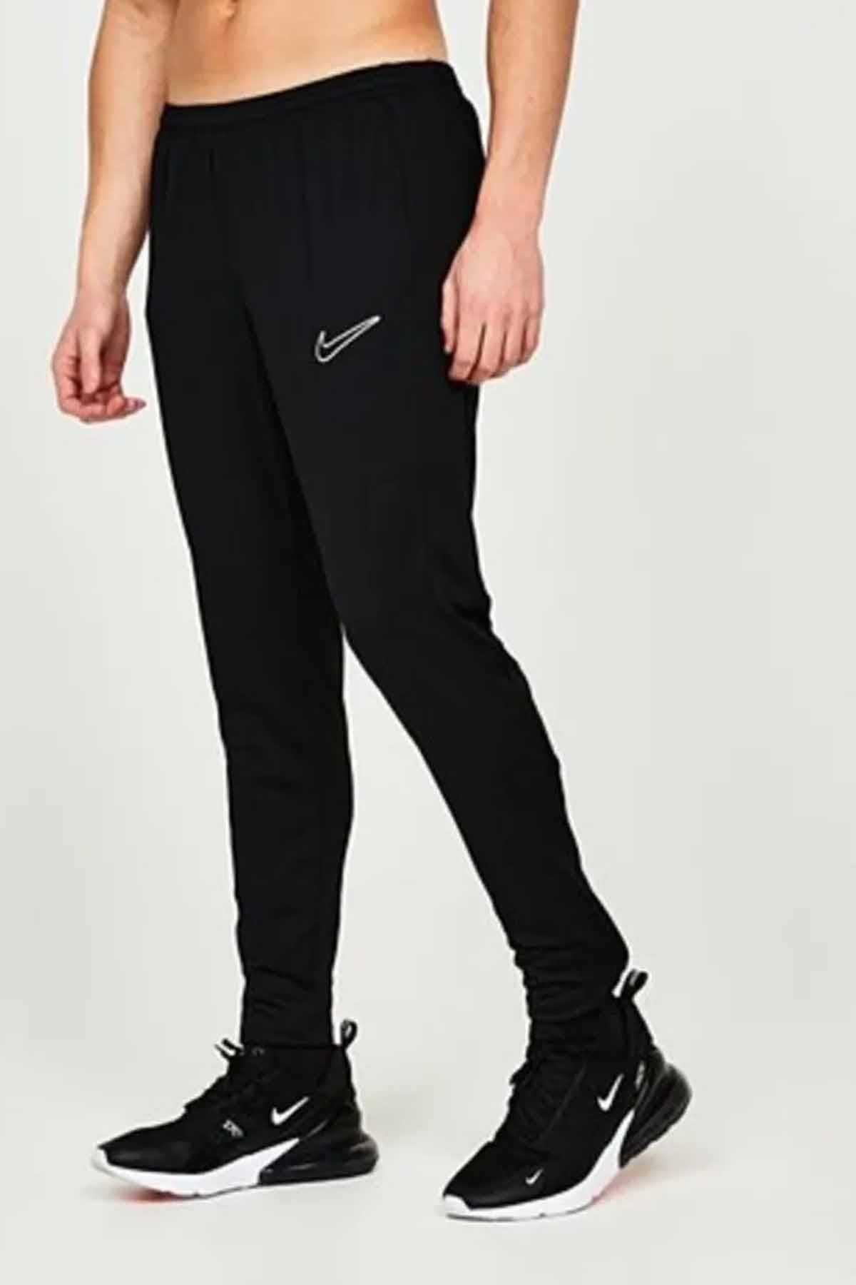 NIKEEşofman AltNike Erkek Eşofman Altı DRı-FIT Teknoloji Erkek Eşofman Alt DR1666-010-SIYAH