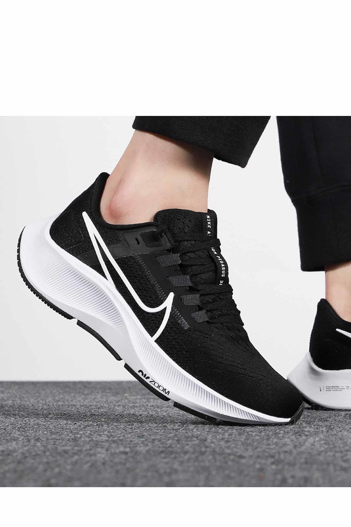 NIKEGünlük SporNike Air Zoom Pegasus 38 Erkek Günlük Spor Ayakkabı CW7356-002-SIYAH-BYZ