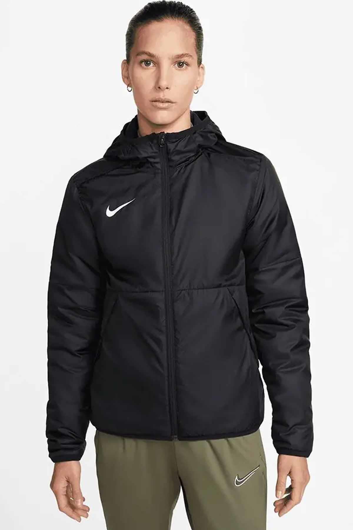 NIKEMontNike Tremo Kadın Mont Kadın Mont DC8039-010-SIYAH