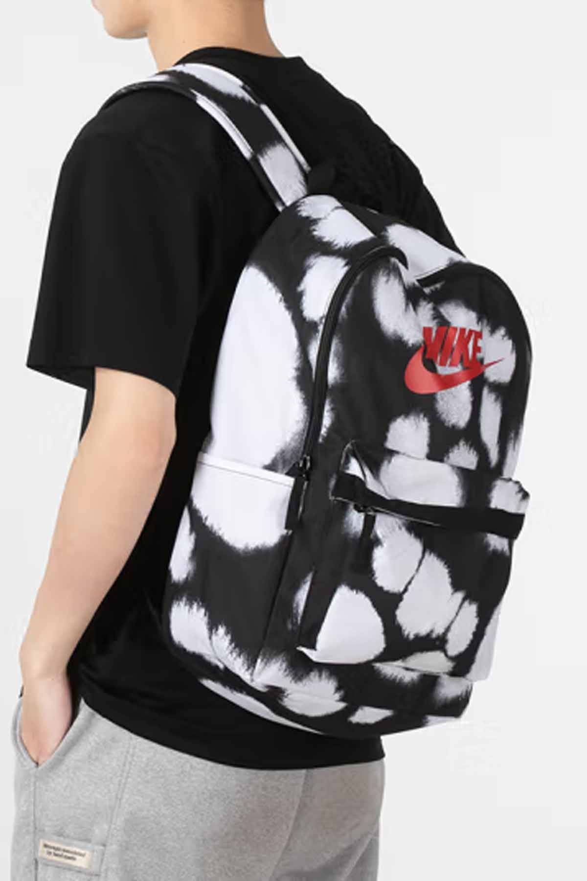 NIKESırt ÇantasıNike Heritage Backpack 25L  DO6793-010-Siyah