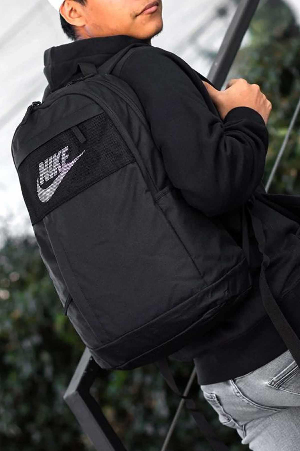 NIKESırt ÇantasıNike Okul Ve Sırt Çantası 48,5 cm Y x 30,5 cm G x 15 cm D Unisex Sırt Çantası DD0562-010-1-Siyah