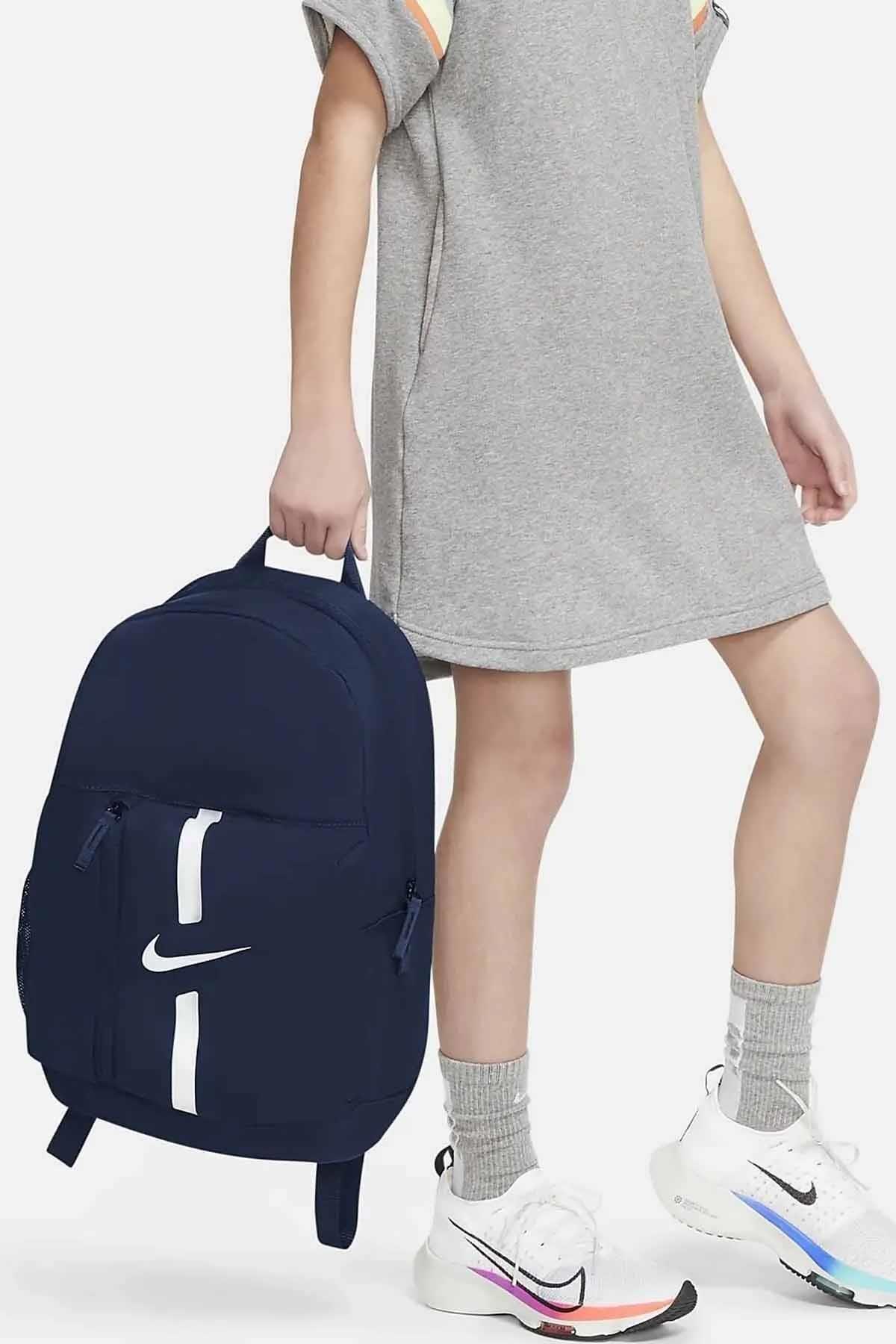 NIKESırt ÇantasıNike Sırt ve Okul Çantası B-9 Unisex Sırt Çantası NK2571-411-Laci