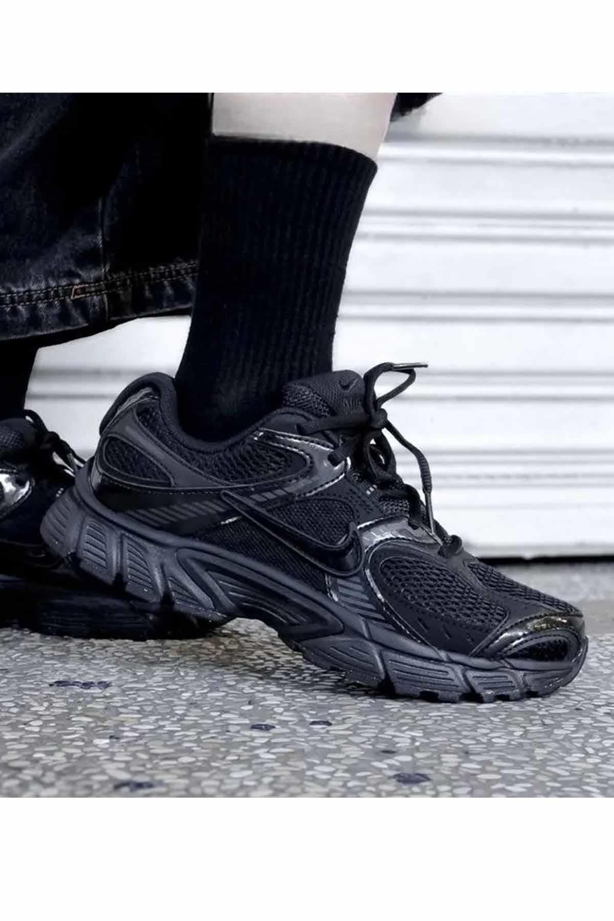NIKESneakerNike Ayakkabı Günlük V5 RNR Erkek Sneaker Ayakkabı HJ5228-001-Çok Renkli