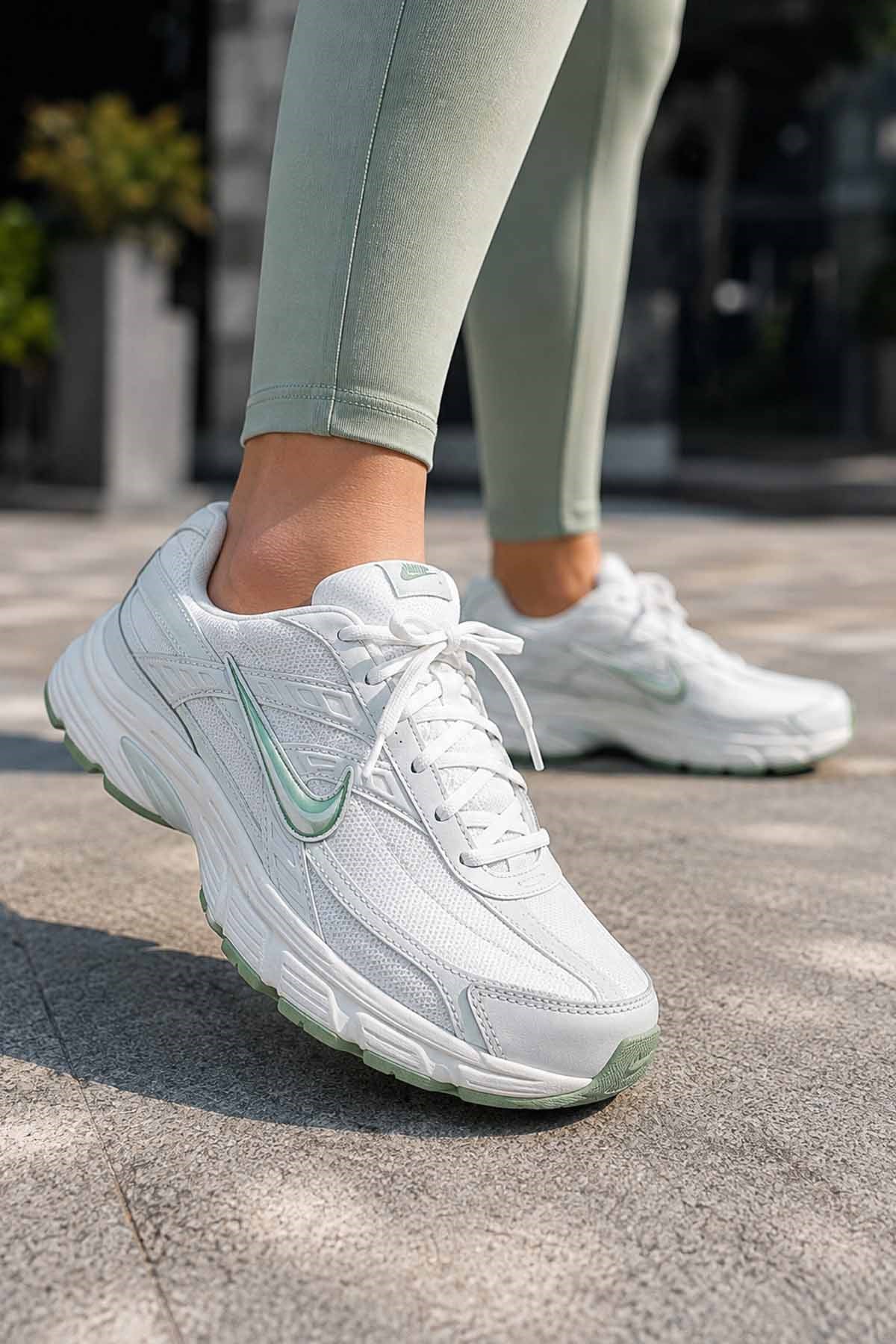 NIKESneakerNike WMNS INITIATOR Kadın Sneaker IB4339-100Çok Renkli