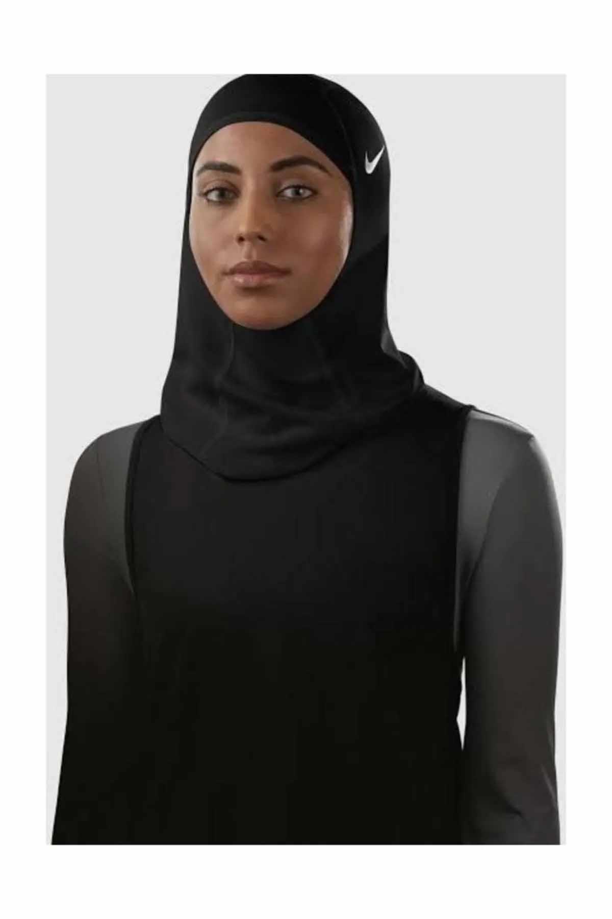 NIKESpor Baş ÖrütüsüNike Pro Hijab Kadın Spor Baş Örütüsü N.000.3533.010-Siyah