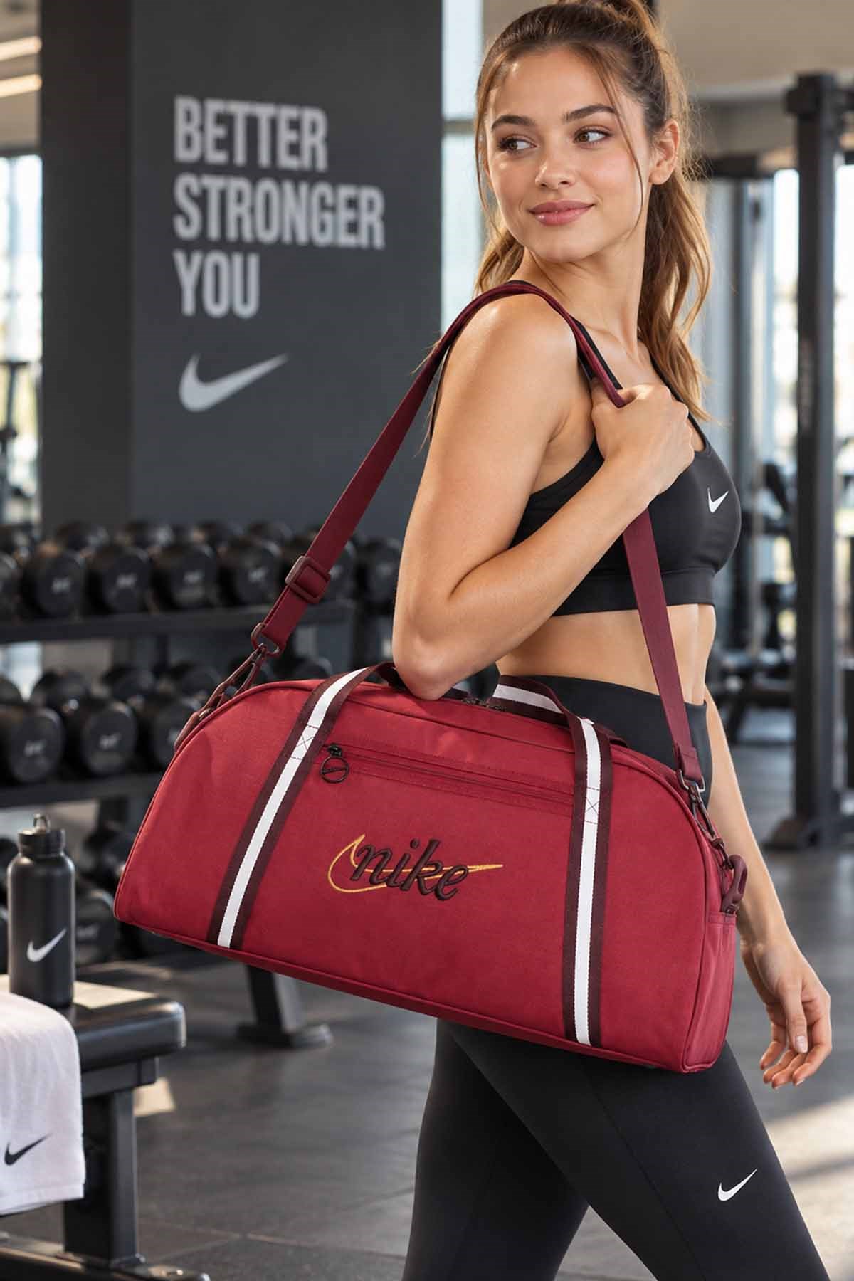 NIKESpor ve Seyehat ÇantasıNike GYM CLUB - RETRO Unisex Spor ve Seyehat Çantası DH6863-608Çok Renkli