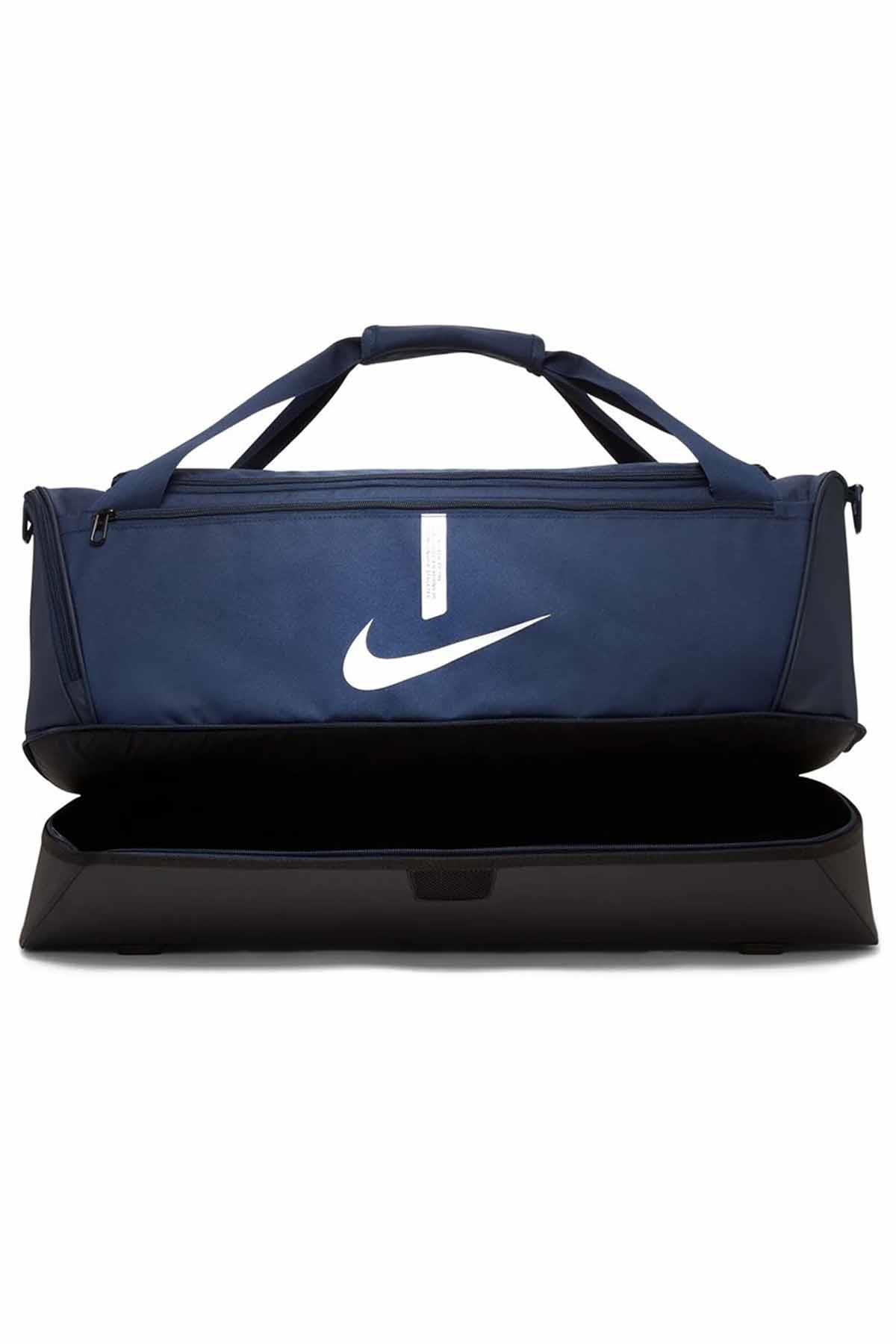 NIKESpor ve Seyehat ÇantasıNike Unisex Spor Çanta Büyük Boy 59 L 63 x 30 x 30 cm (U x G x Y) Unisex Spor ve Seyehat Çantası NK8087-410-Laci