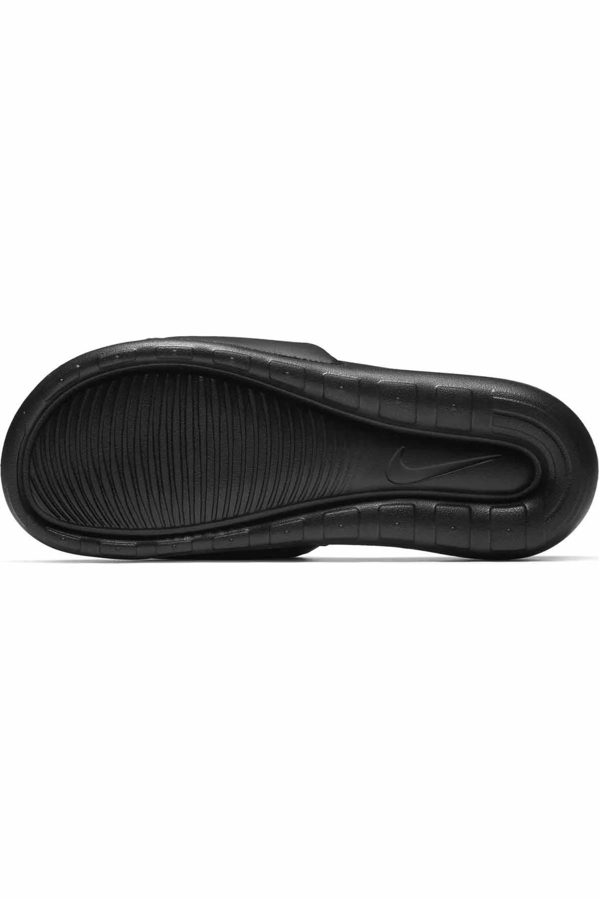 NIKETerlikNike Victori One Erkek Terlik Ayakkabı CN9675-003-Siyah