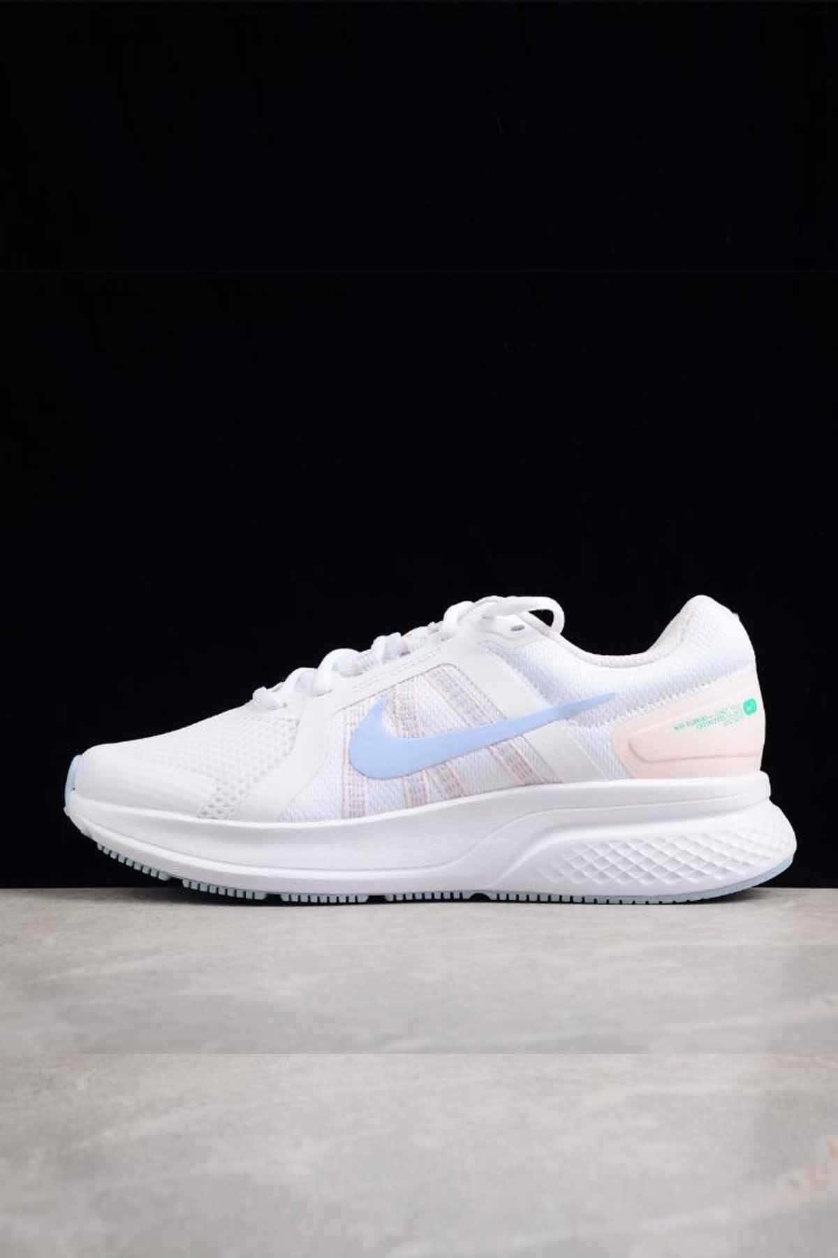 NIKEYürüyüş KoşuNike Kadın Yürüyüş Koşu Run Swift V-2 Kadın Yürüyüş Koşu Ayakkabı CU3528-104-Beyaz
