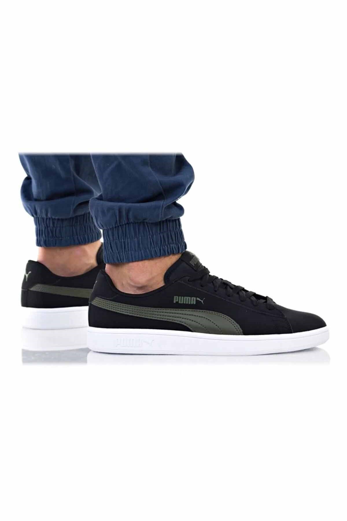 PUMAGünlük SporPuma Smash v2 Buck Erkek Günlük Spor Ayakkabı 365160-05-1 Siyah